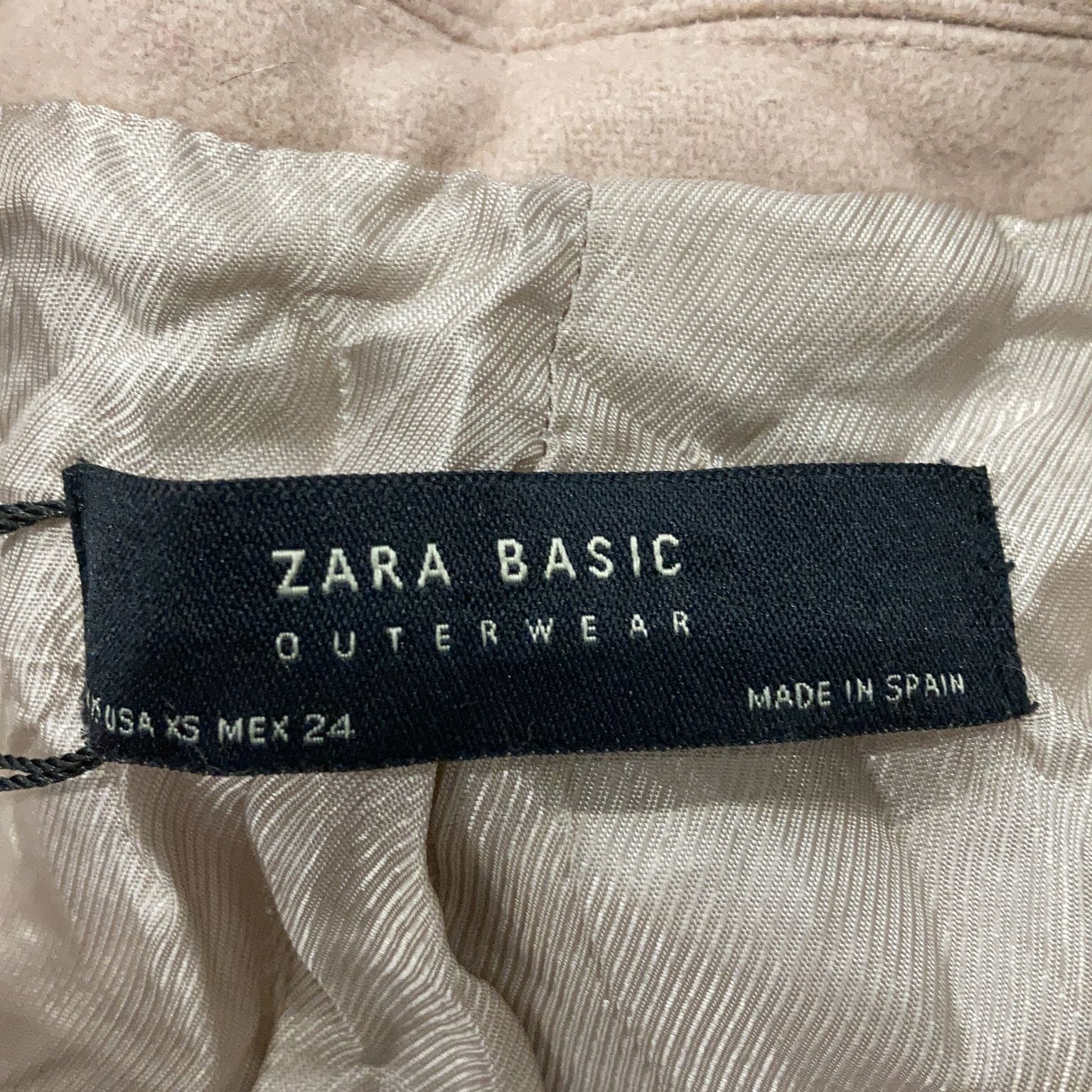 Zara Basic