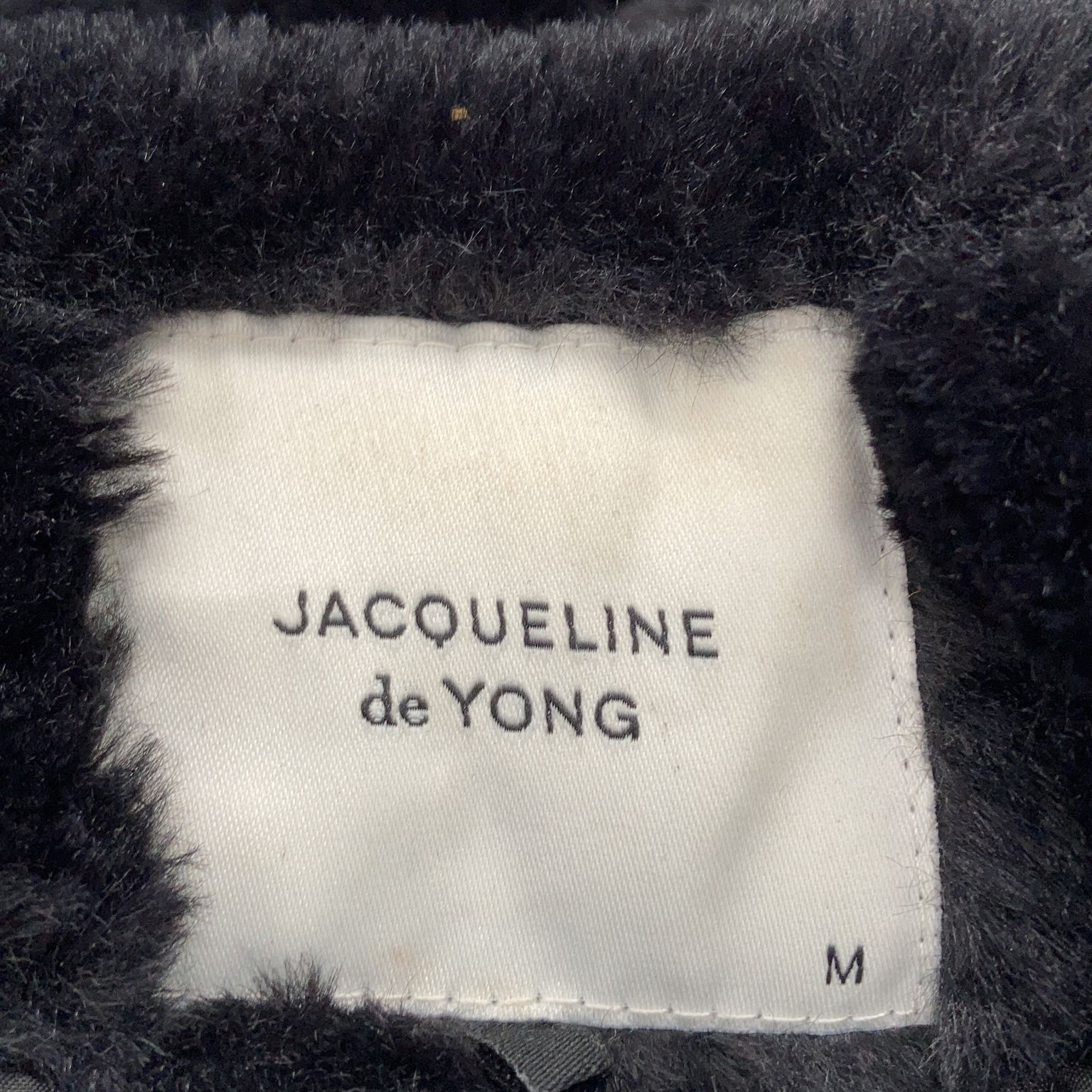 Jacqueline de Yong