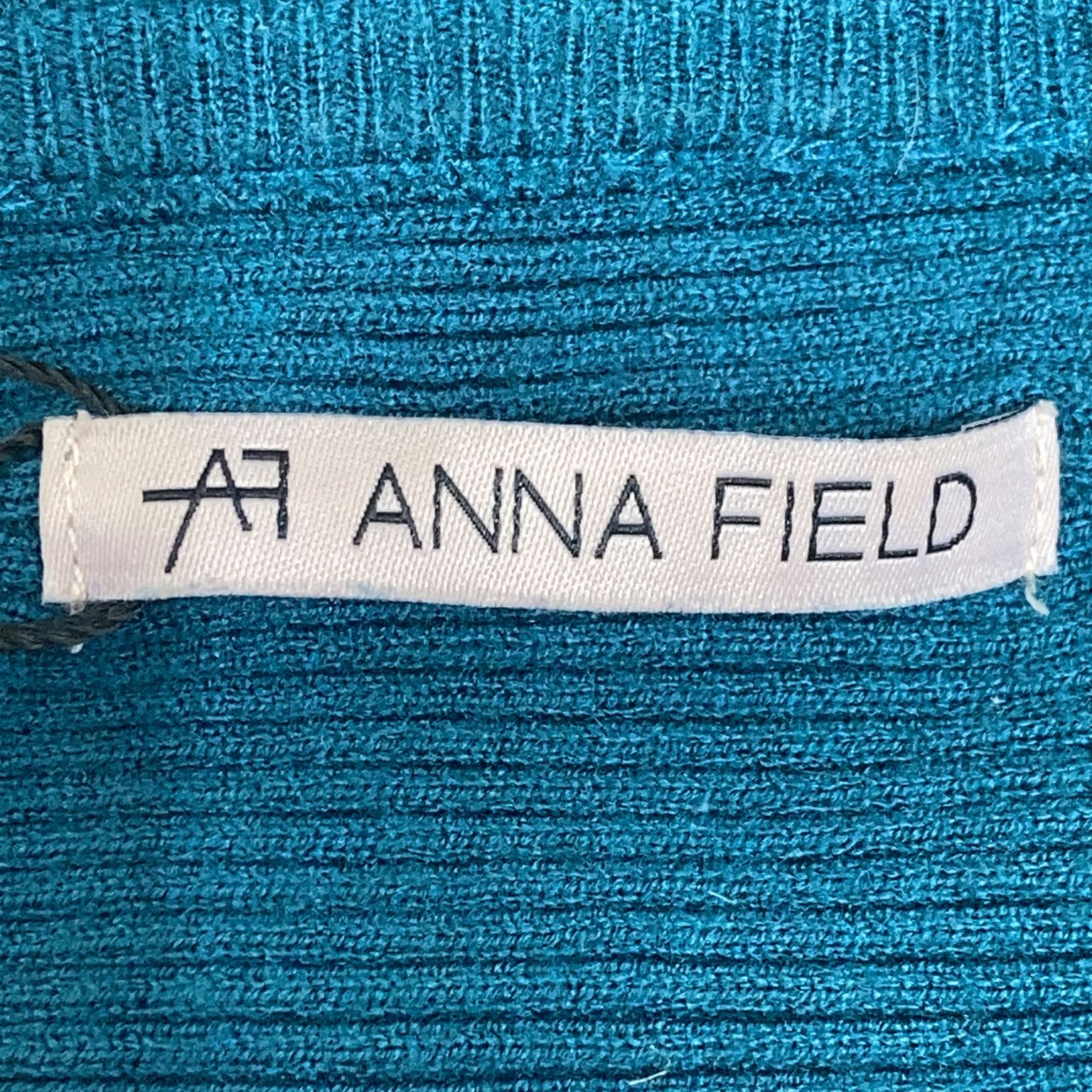 Anna Field