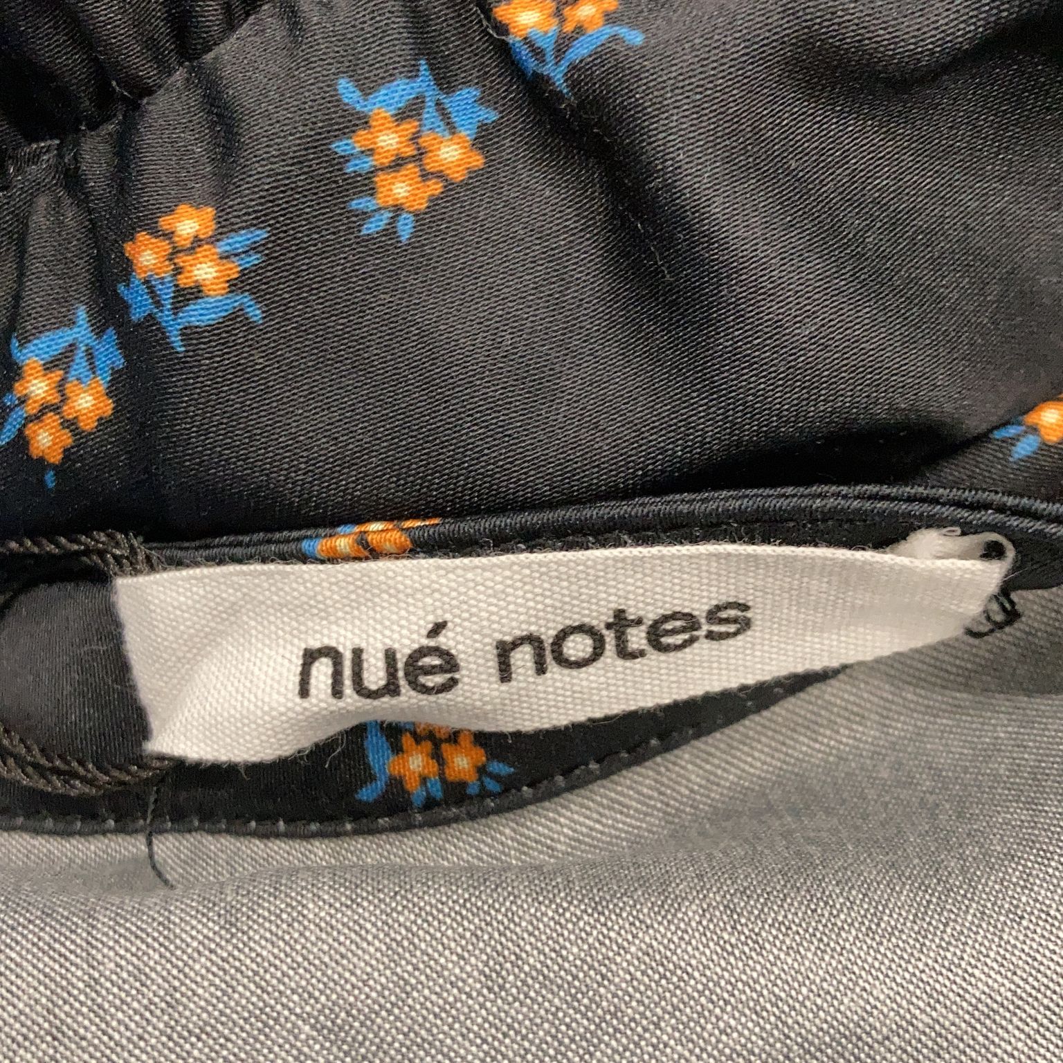 Nué Notes