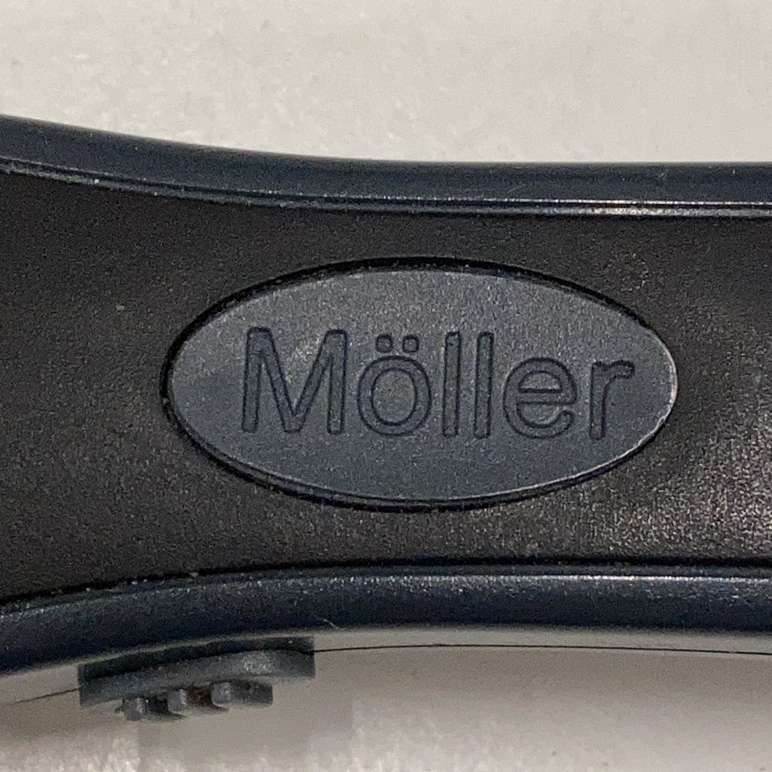 Möller