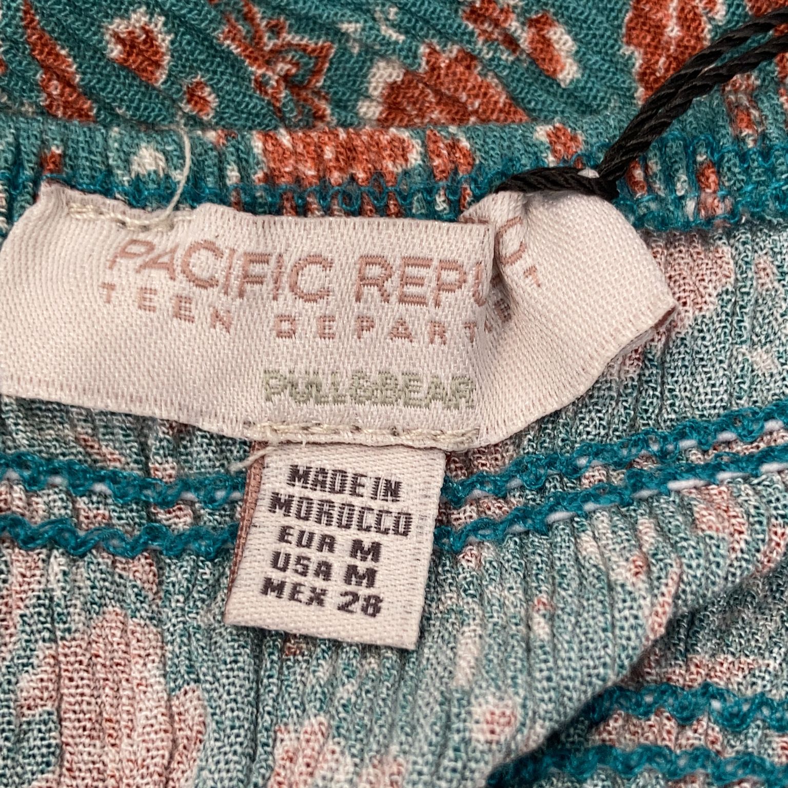 Pacific Republic Pull  Bear