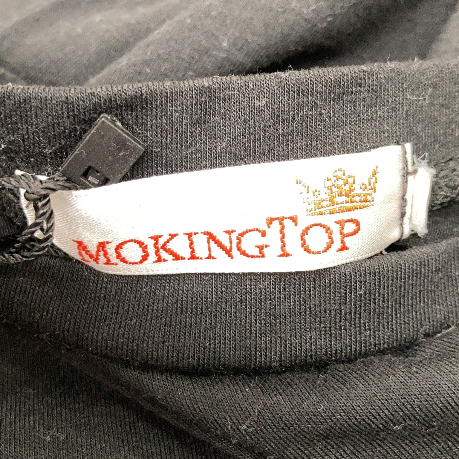 Moking Top