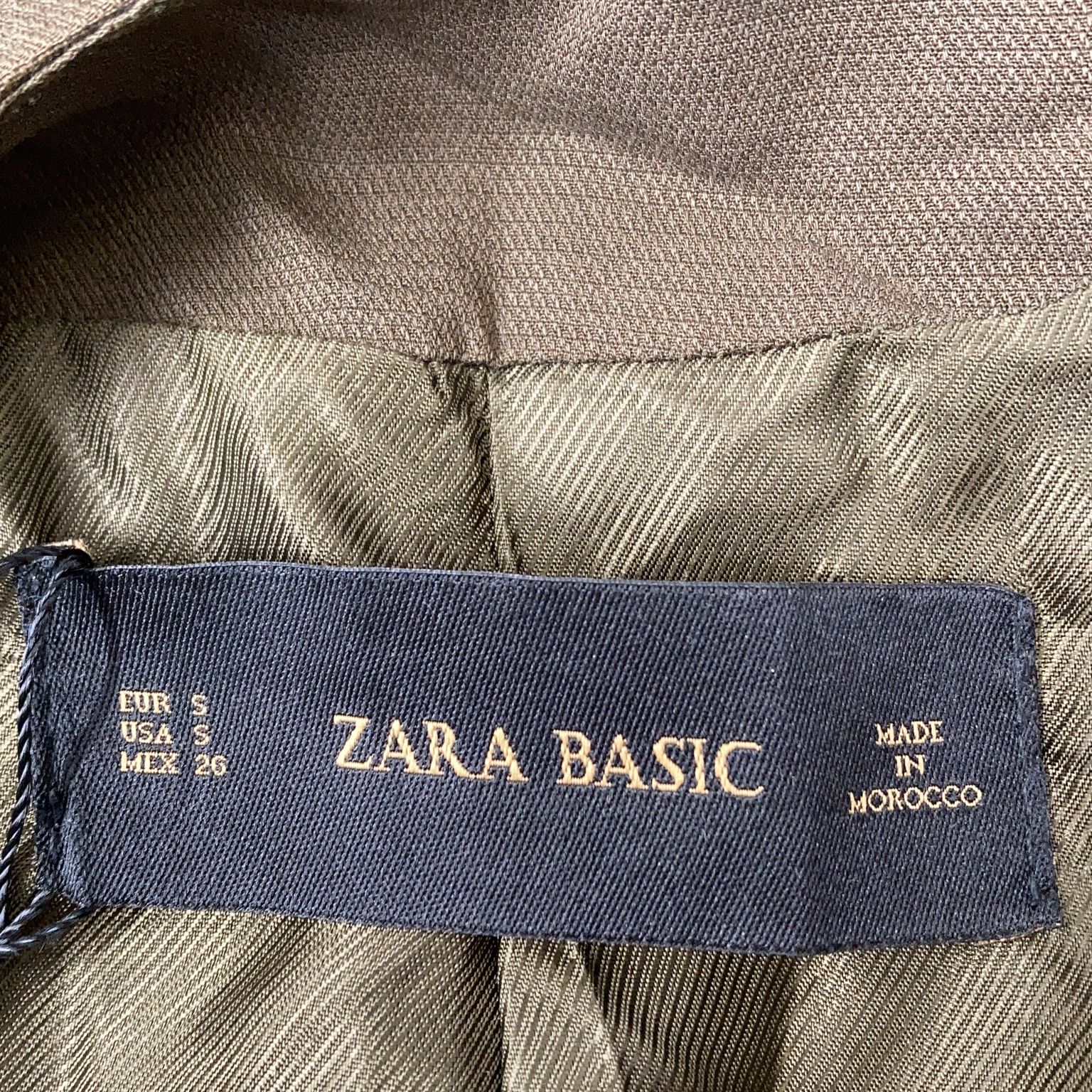 Zara Basic