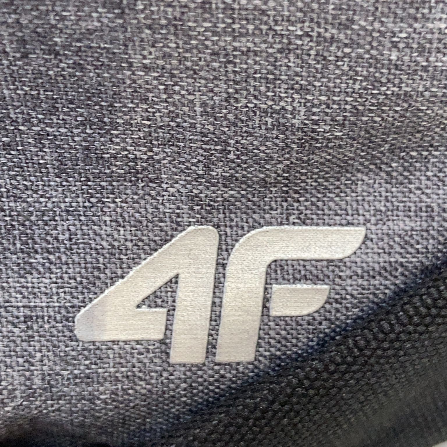 4F