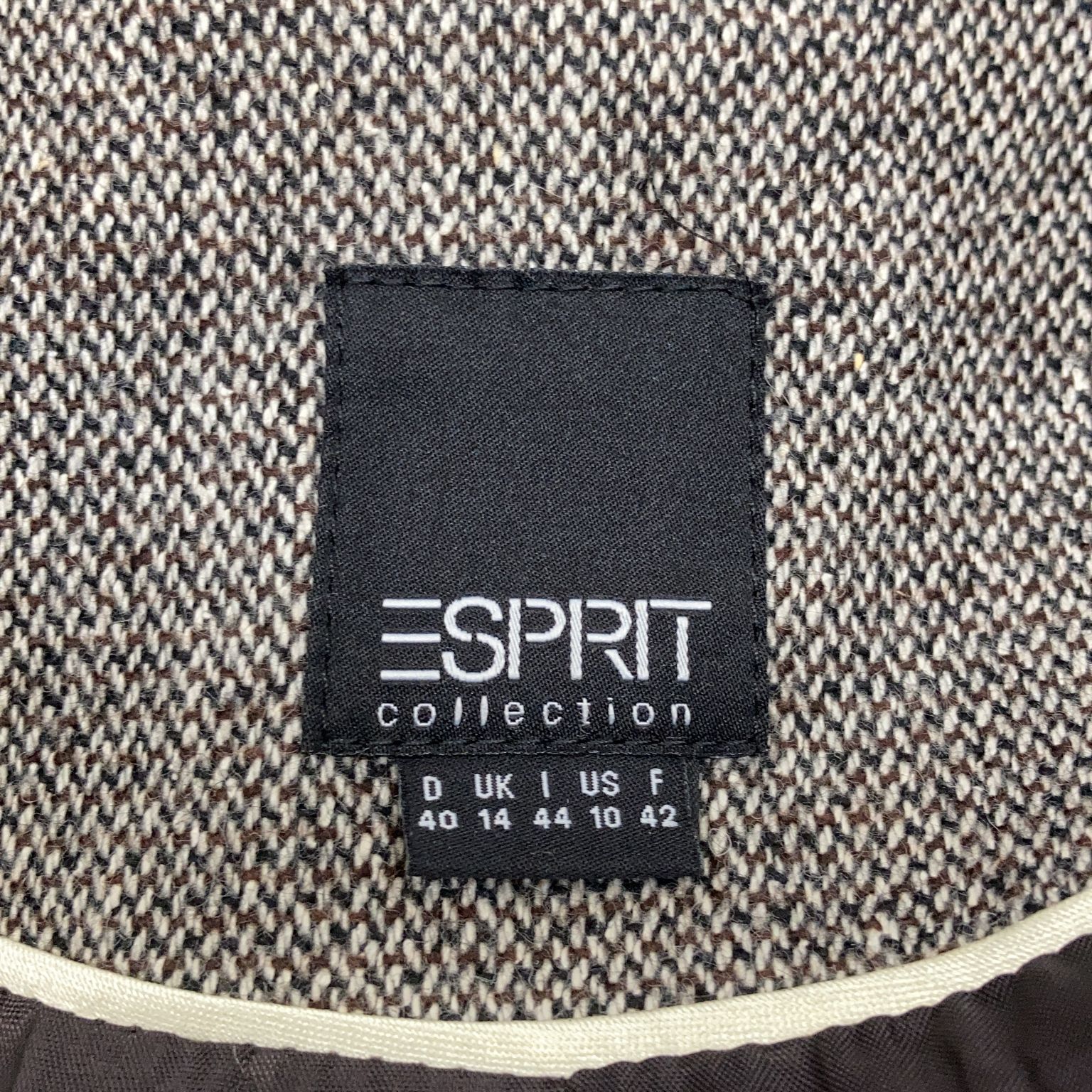 ESPRIT Collection