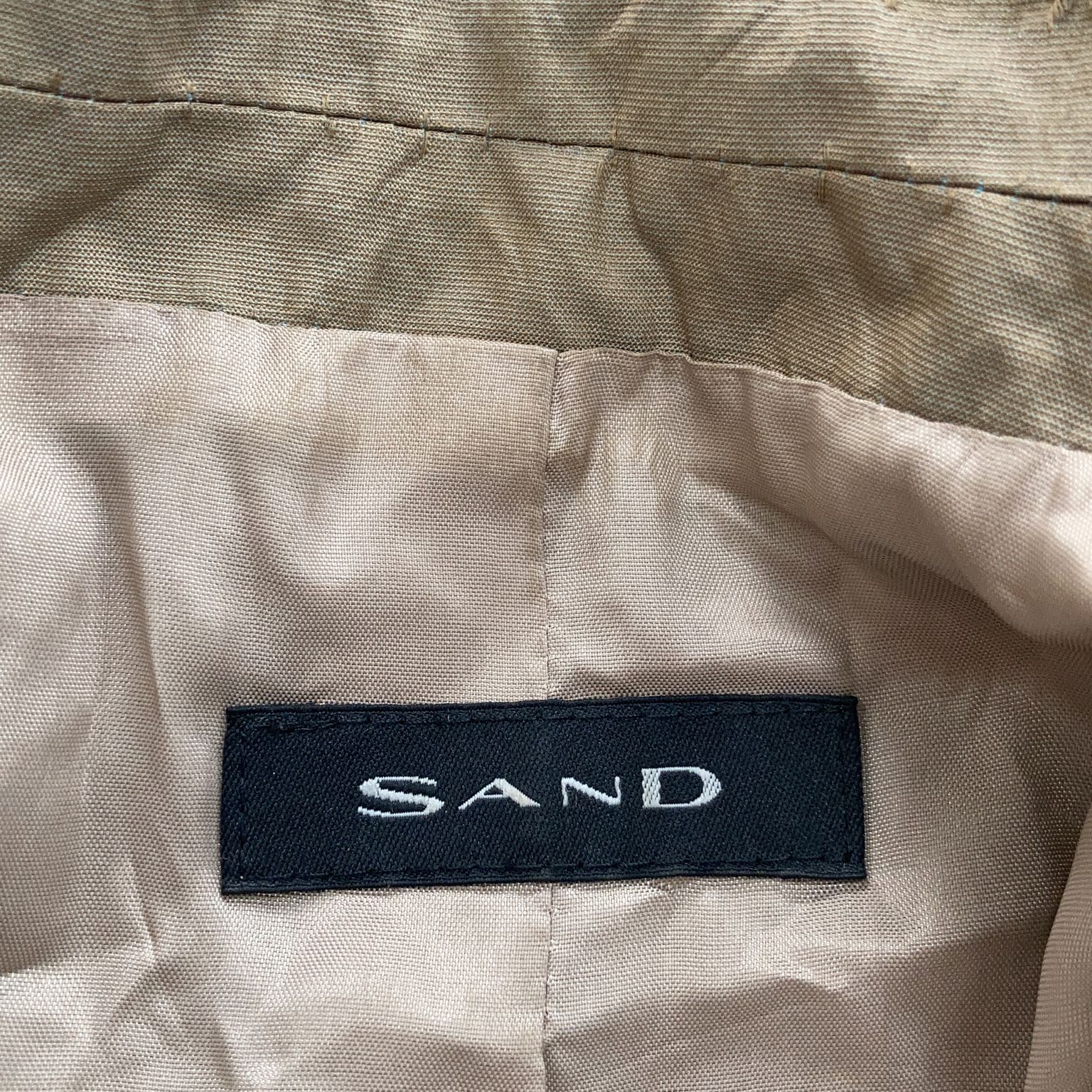 SAND