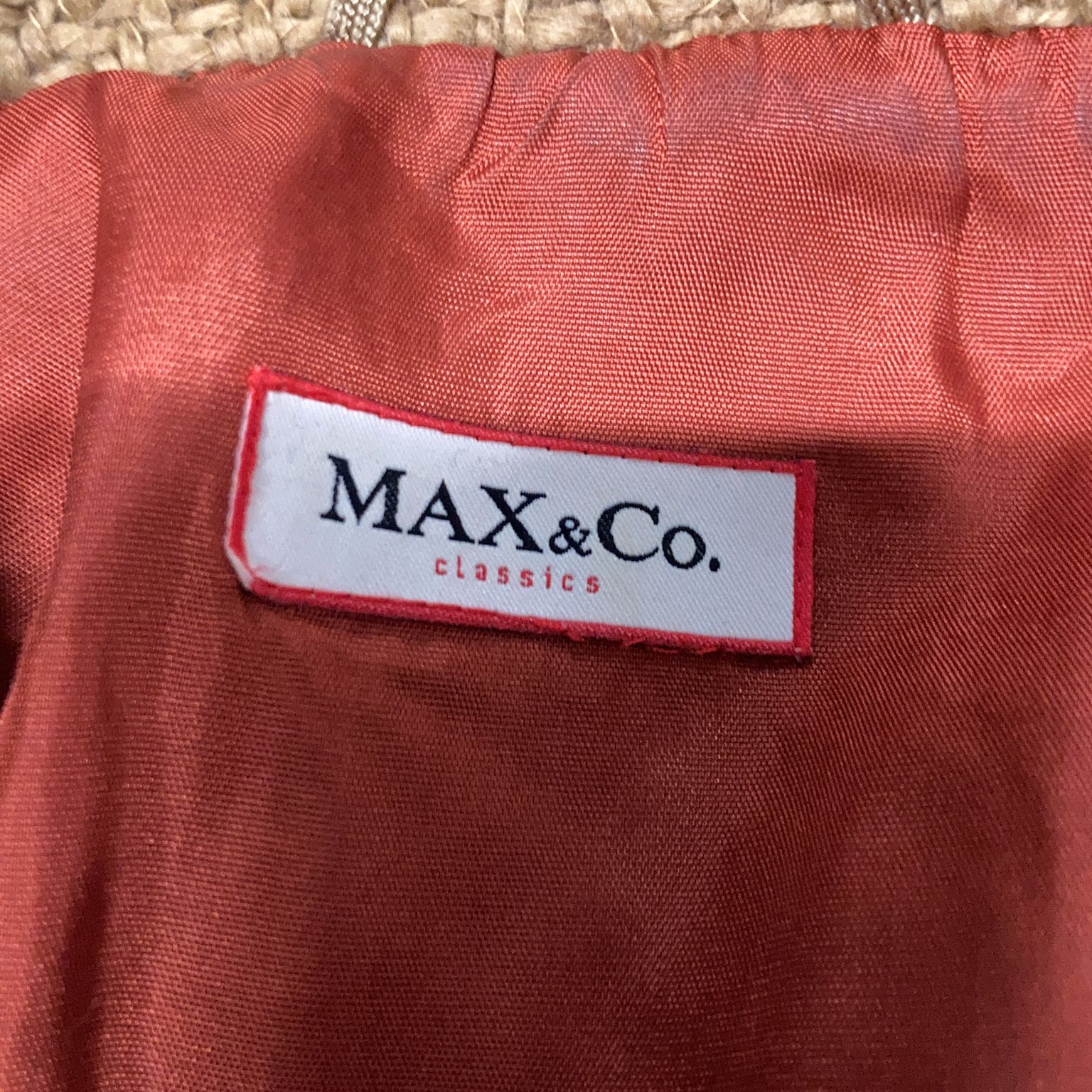 Max  Co