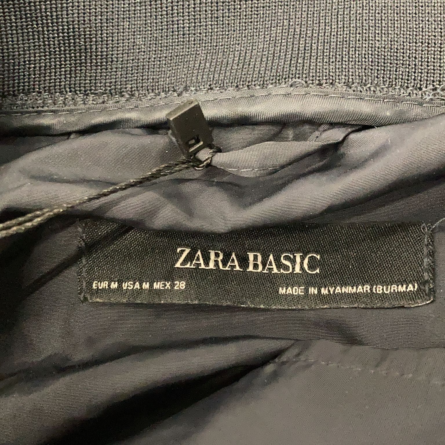 Zara Basic