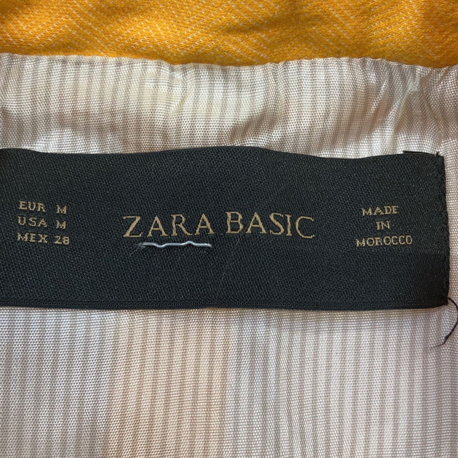 Zara Basic