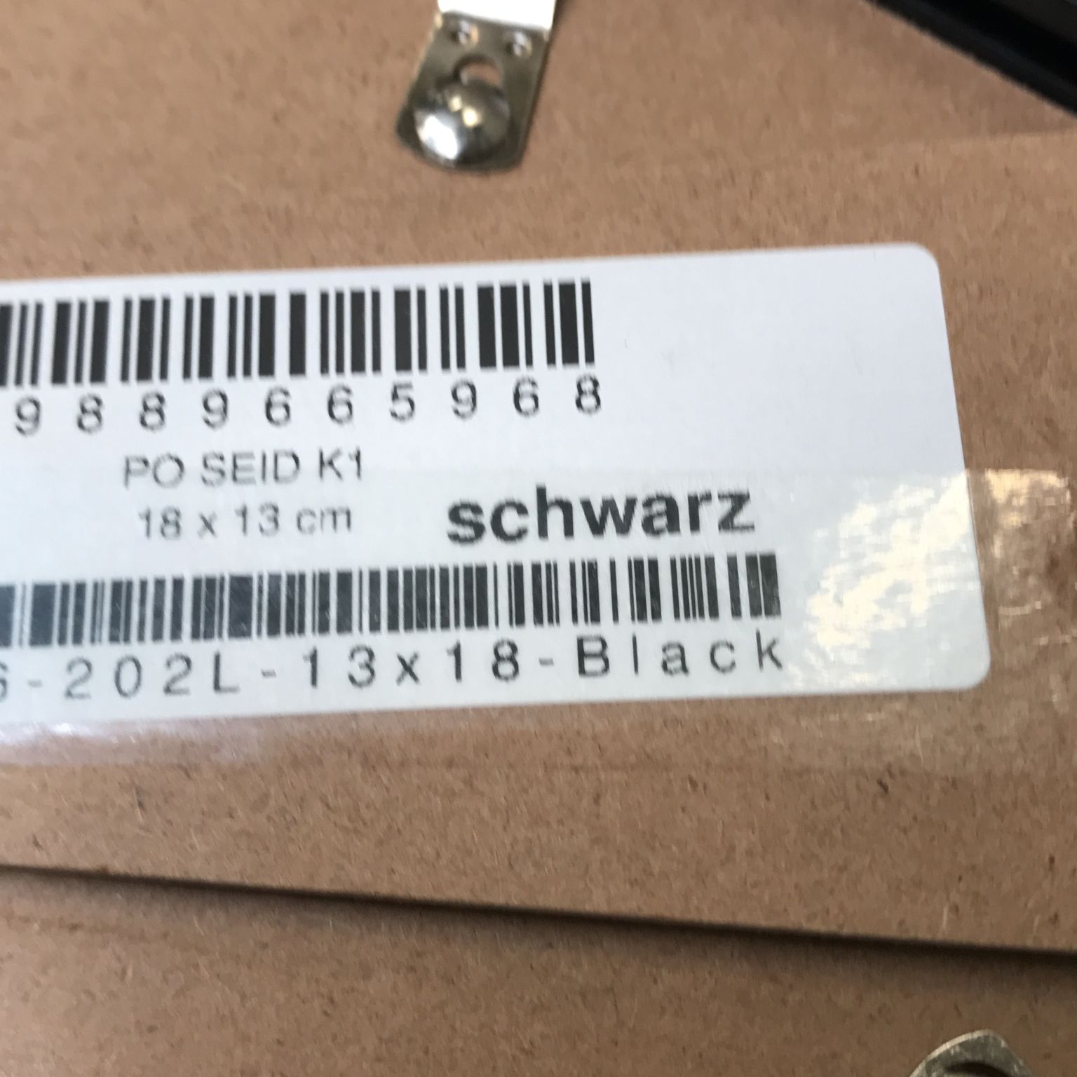 Schwarz