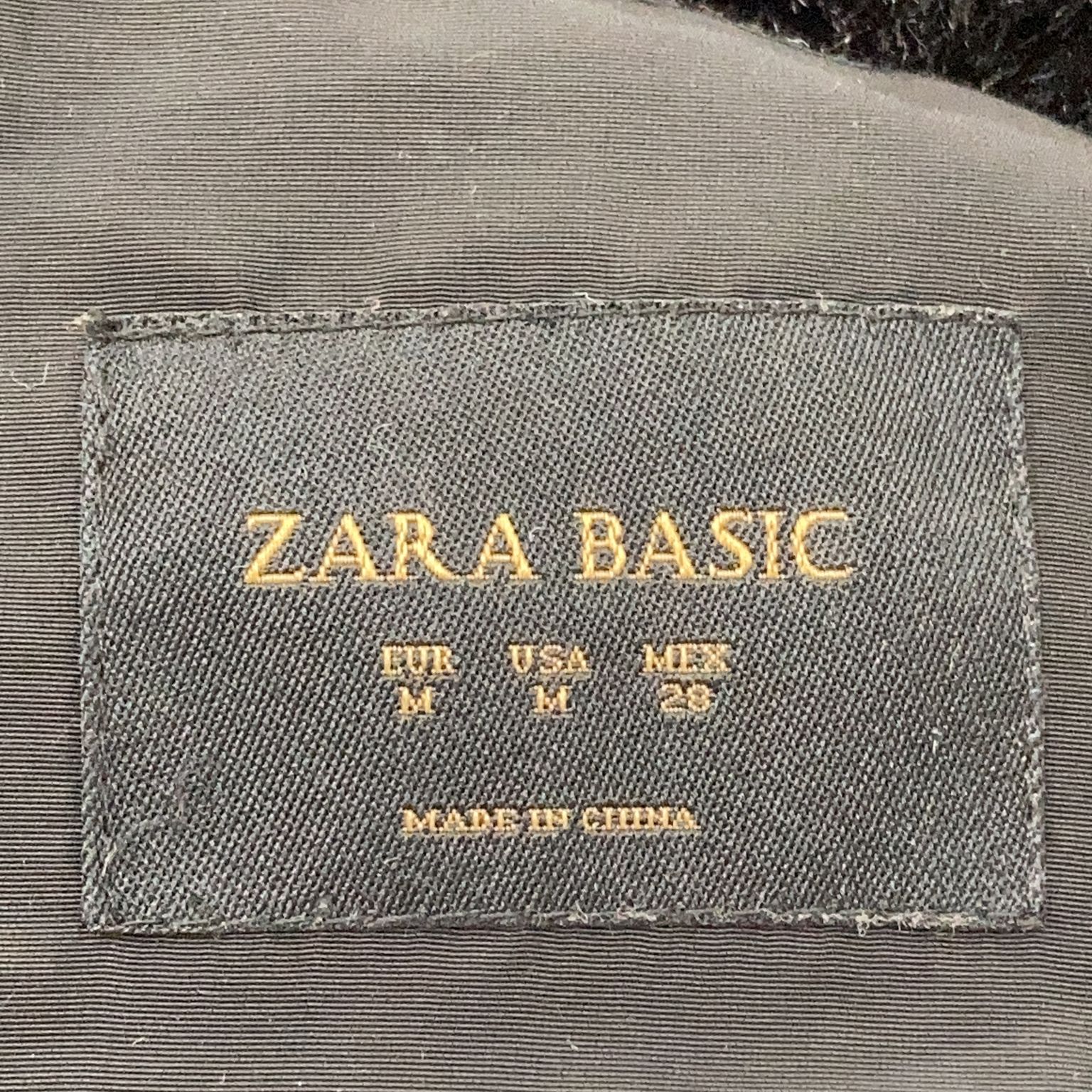 Zara Basic