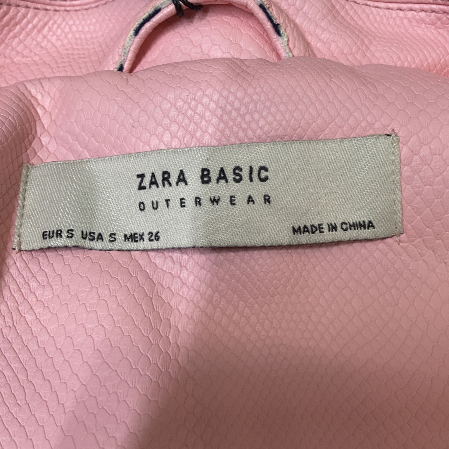 Zara Basic