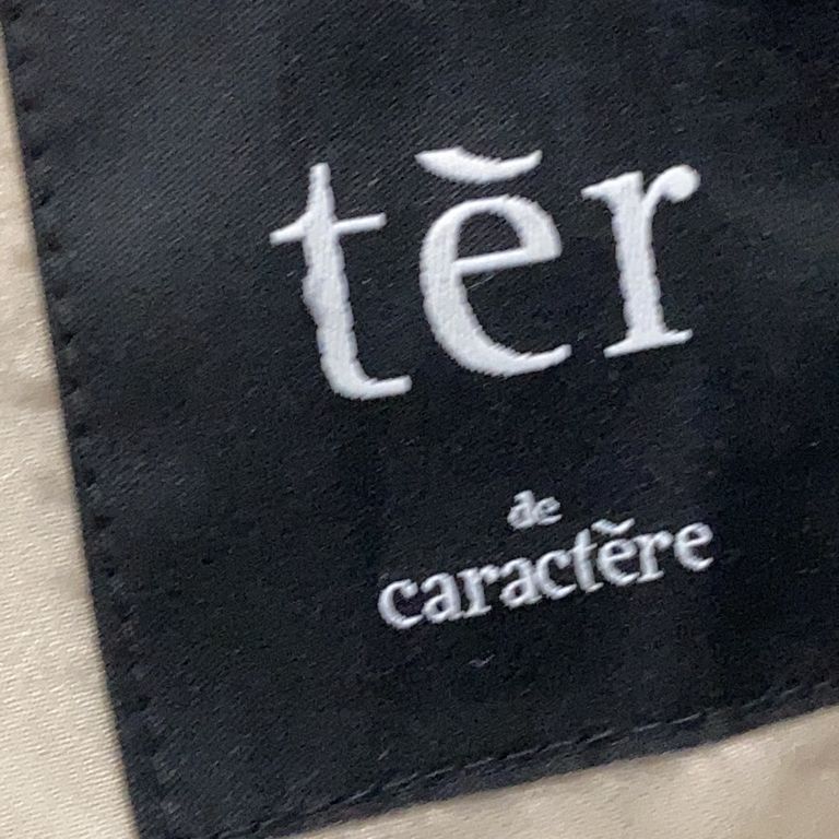 TÉR de Caractére