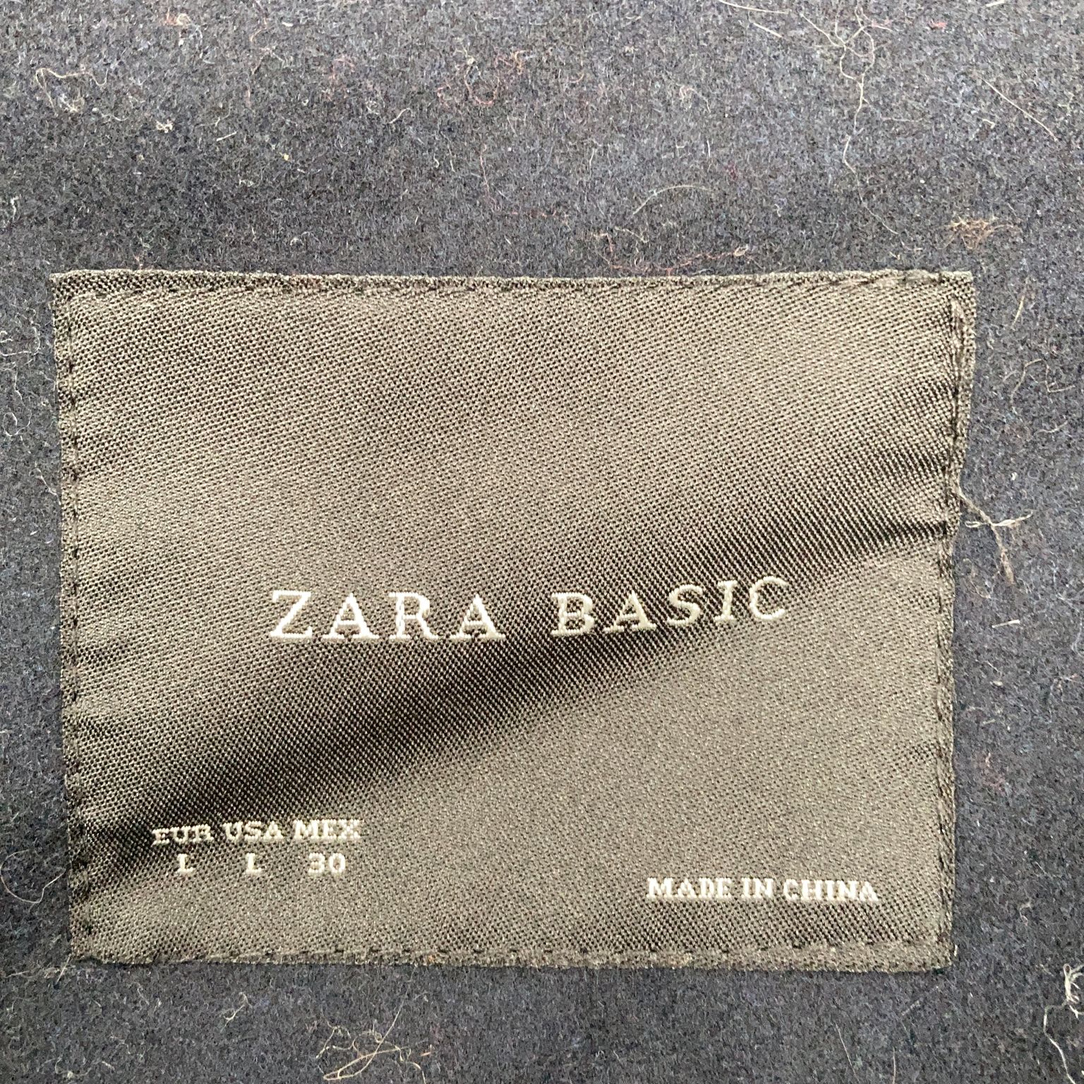 Zara Basic