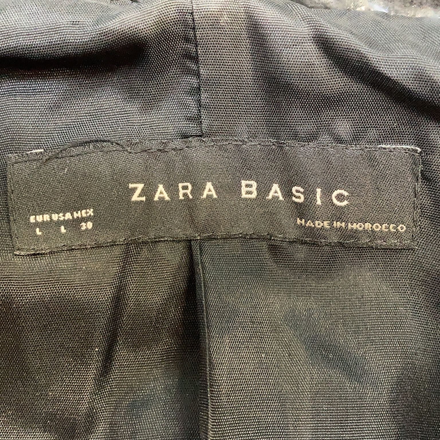 Zara Basic