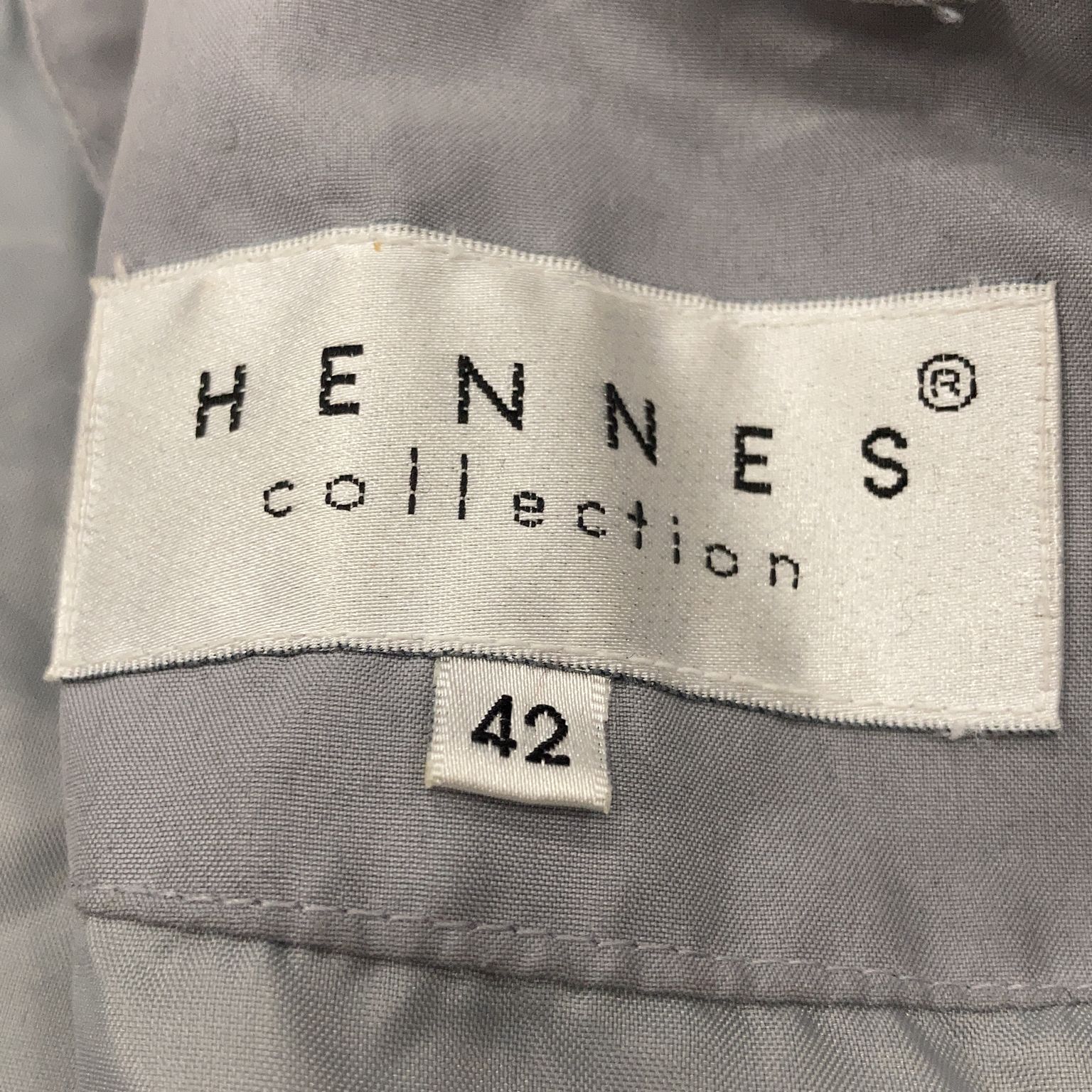 Hennes Collection