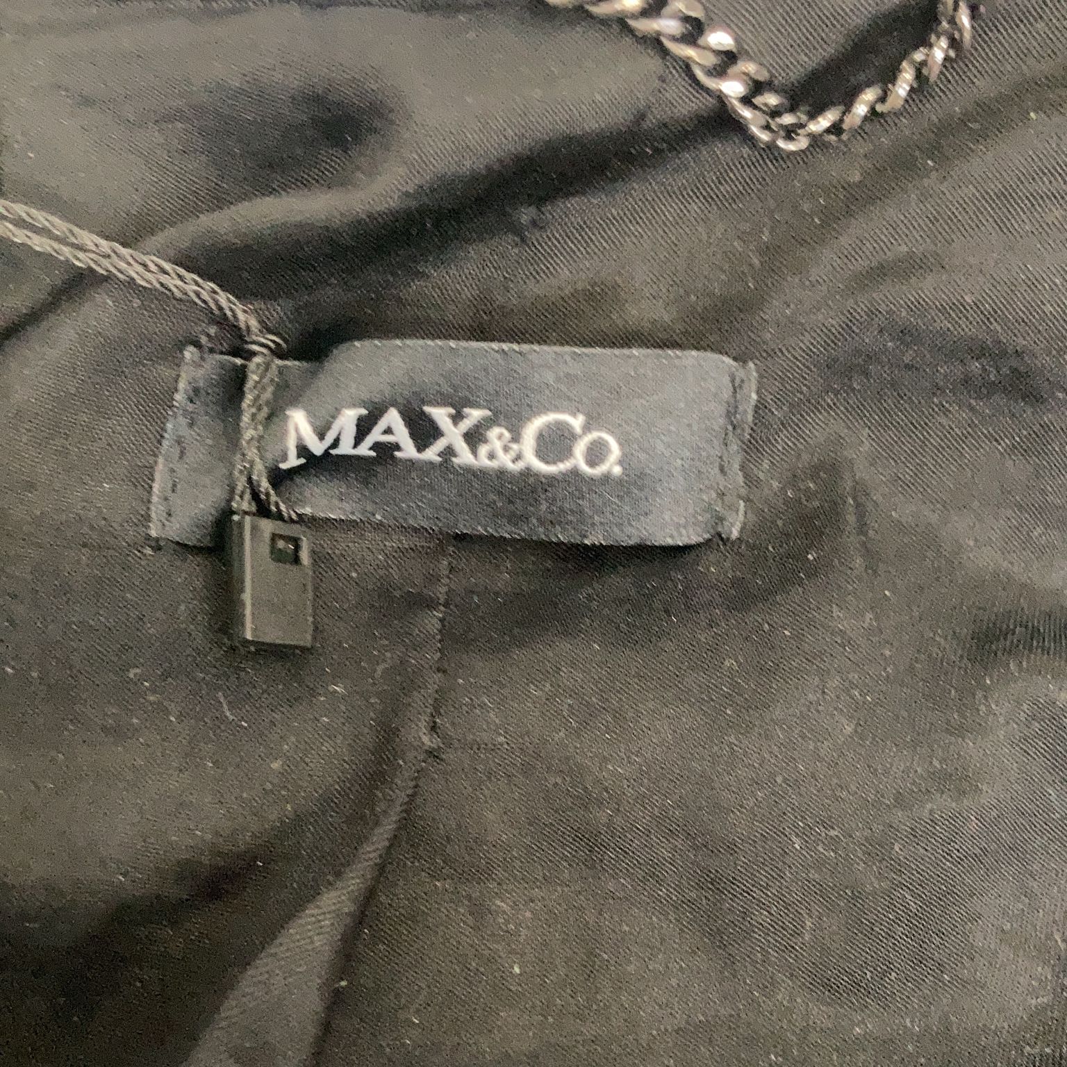 Max  Co