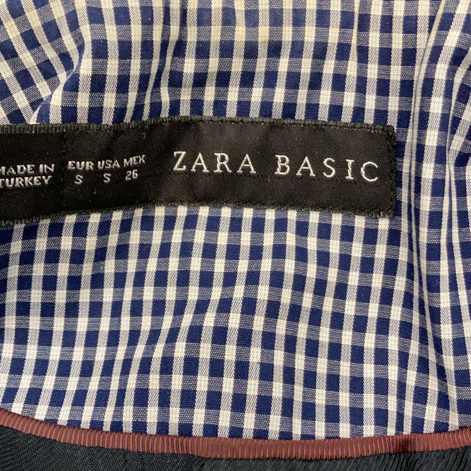 Zara Basic