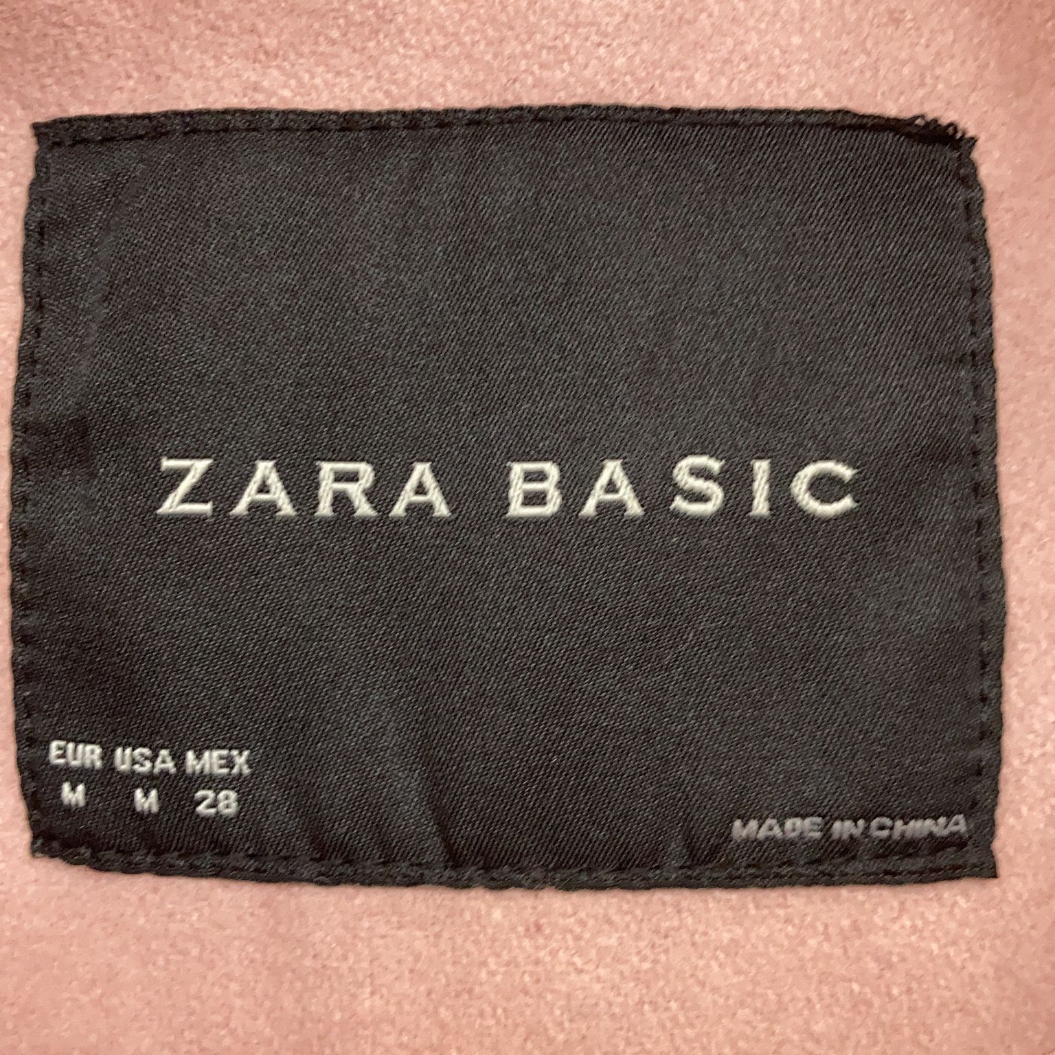 Zara Basic