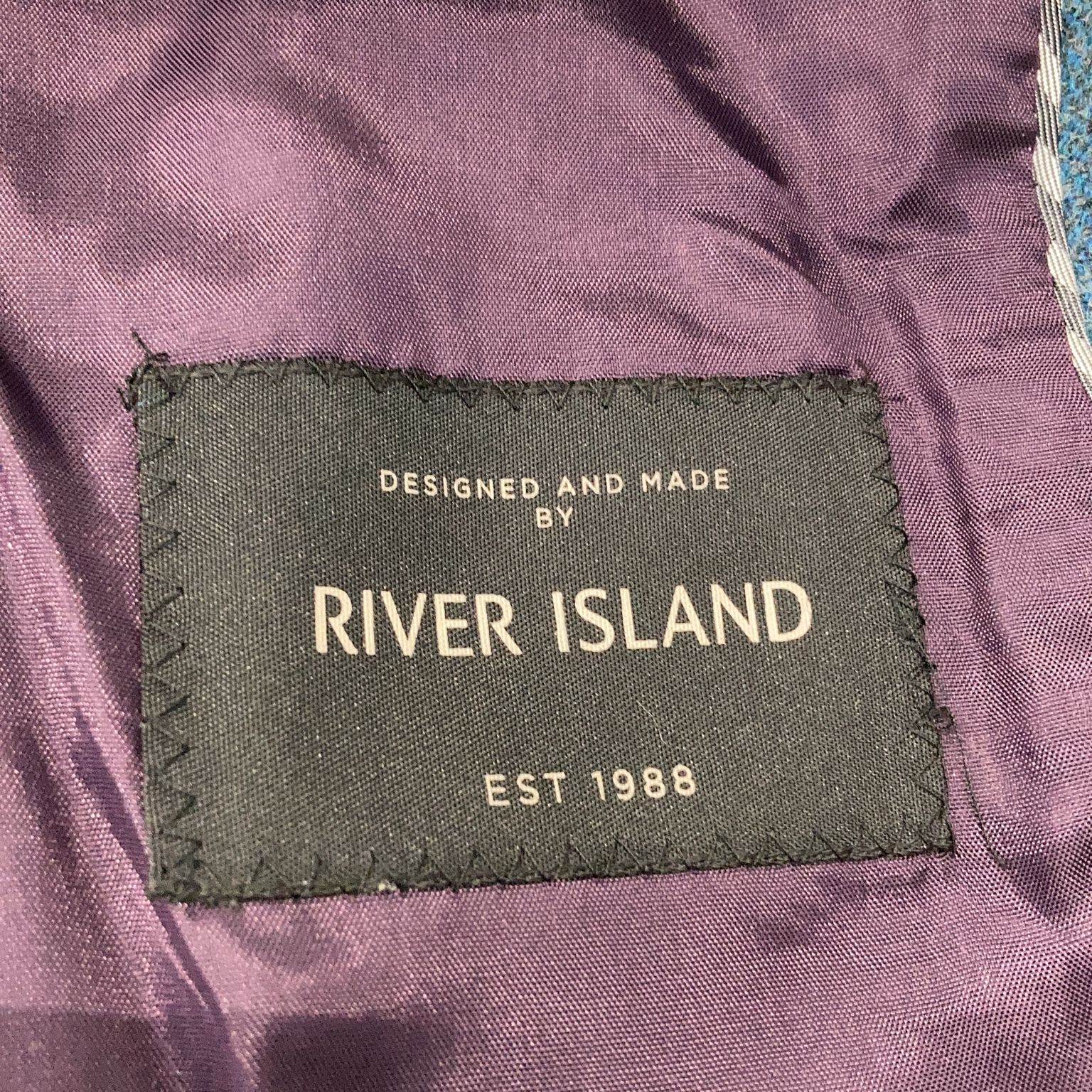 River Island