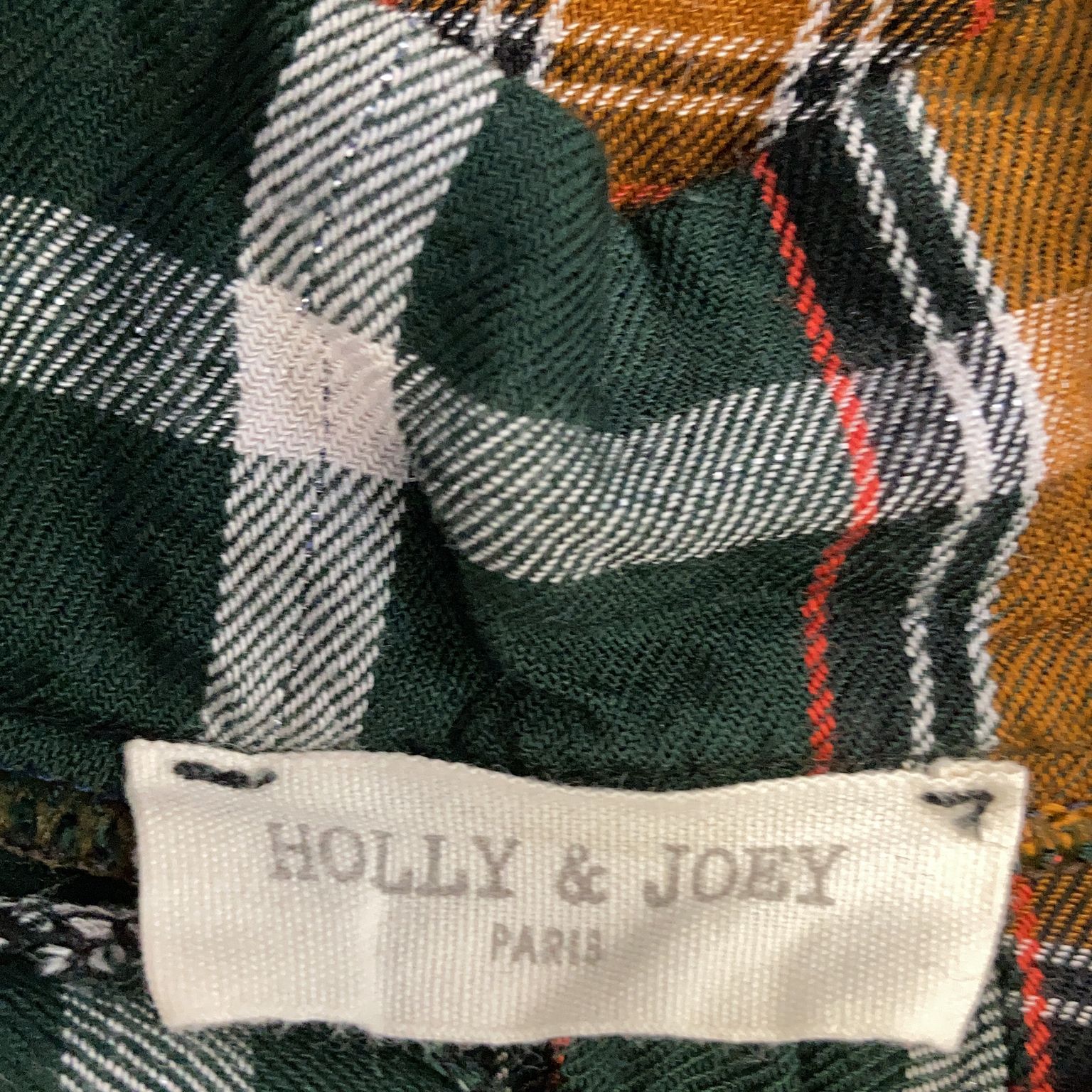 Holly  Joey