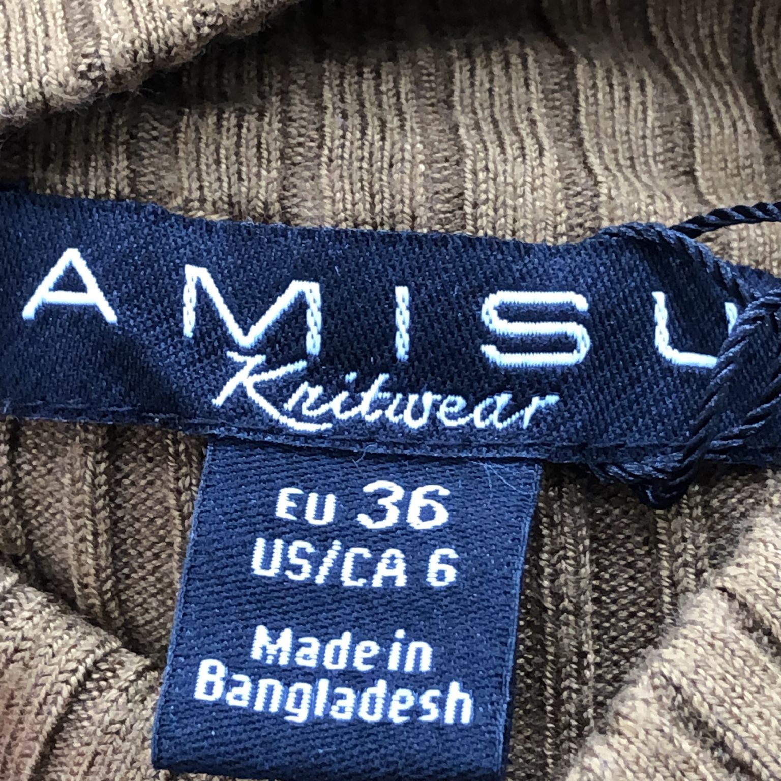 Amisu Knitwear