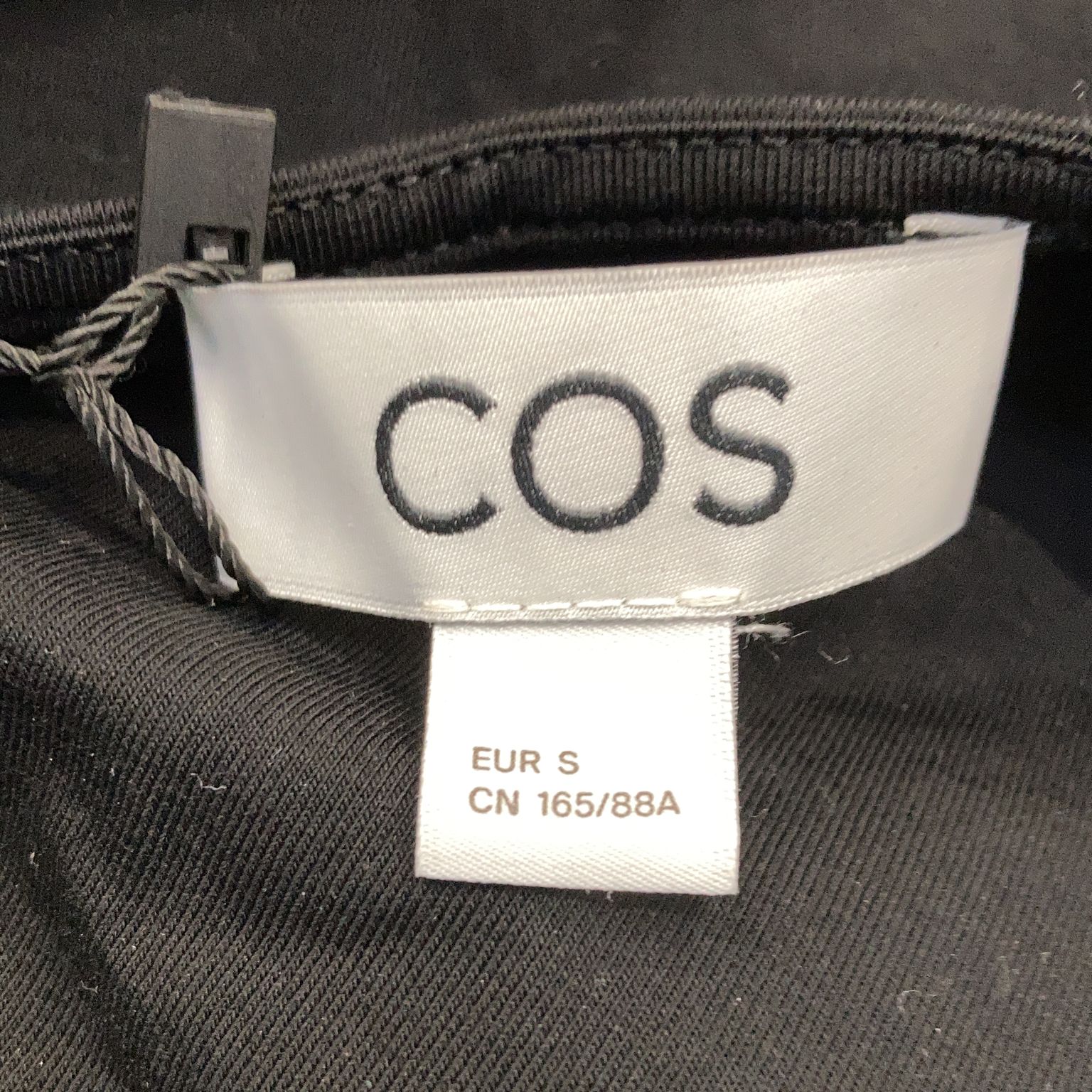 COS