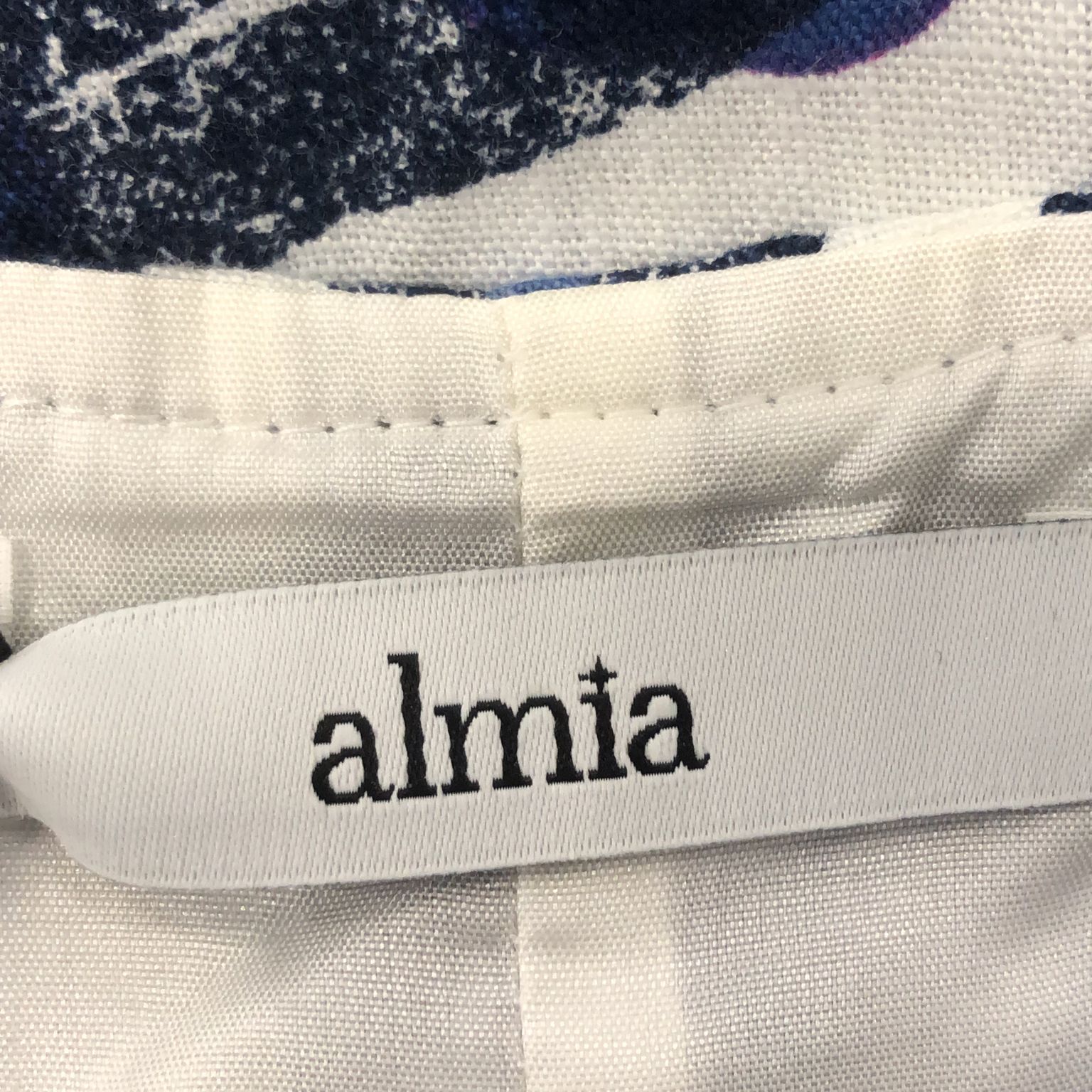 Almia