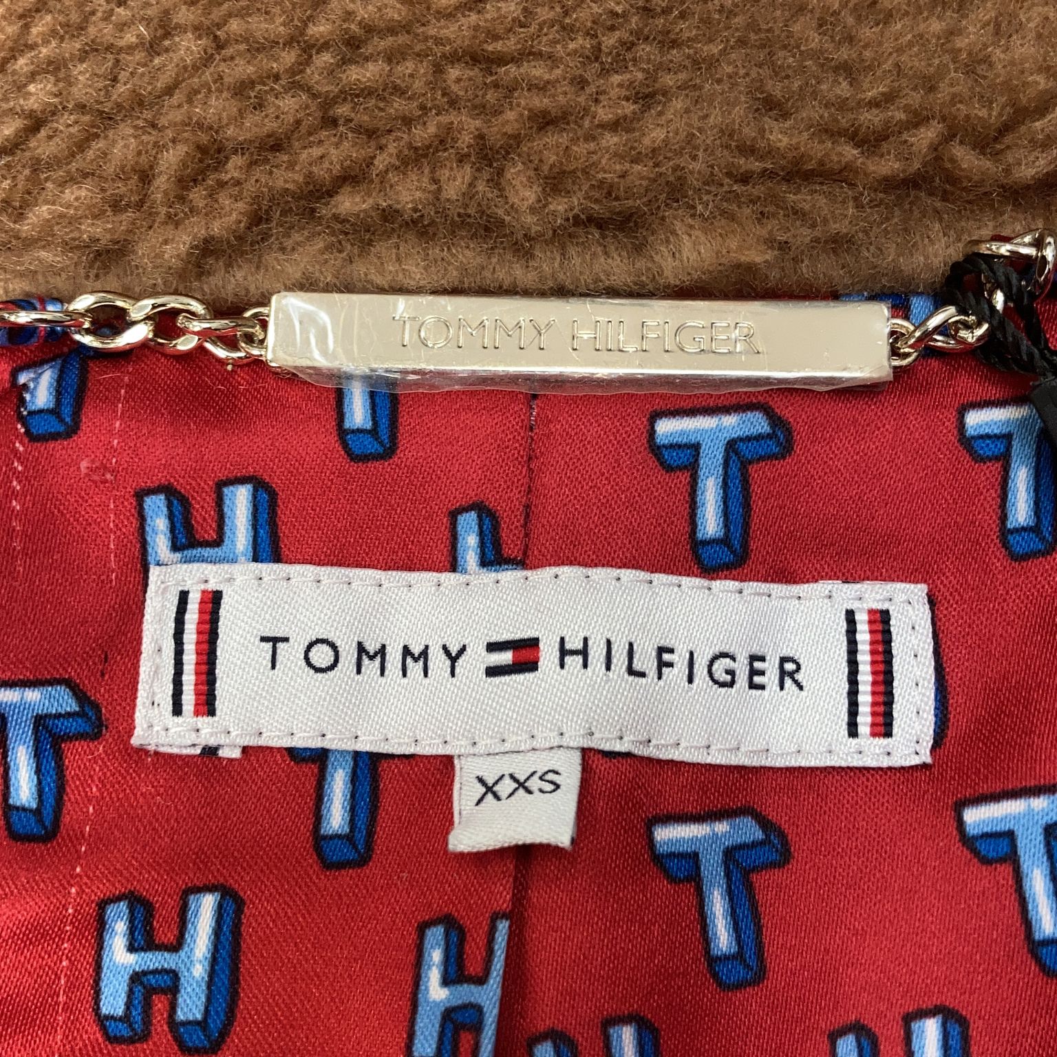 Tommy Hilfiger