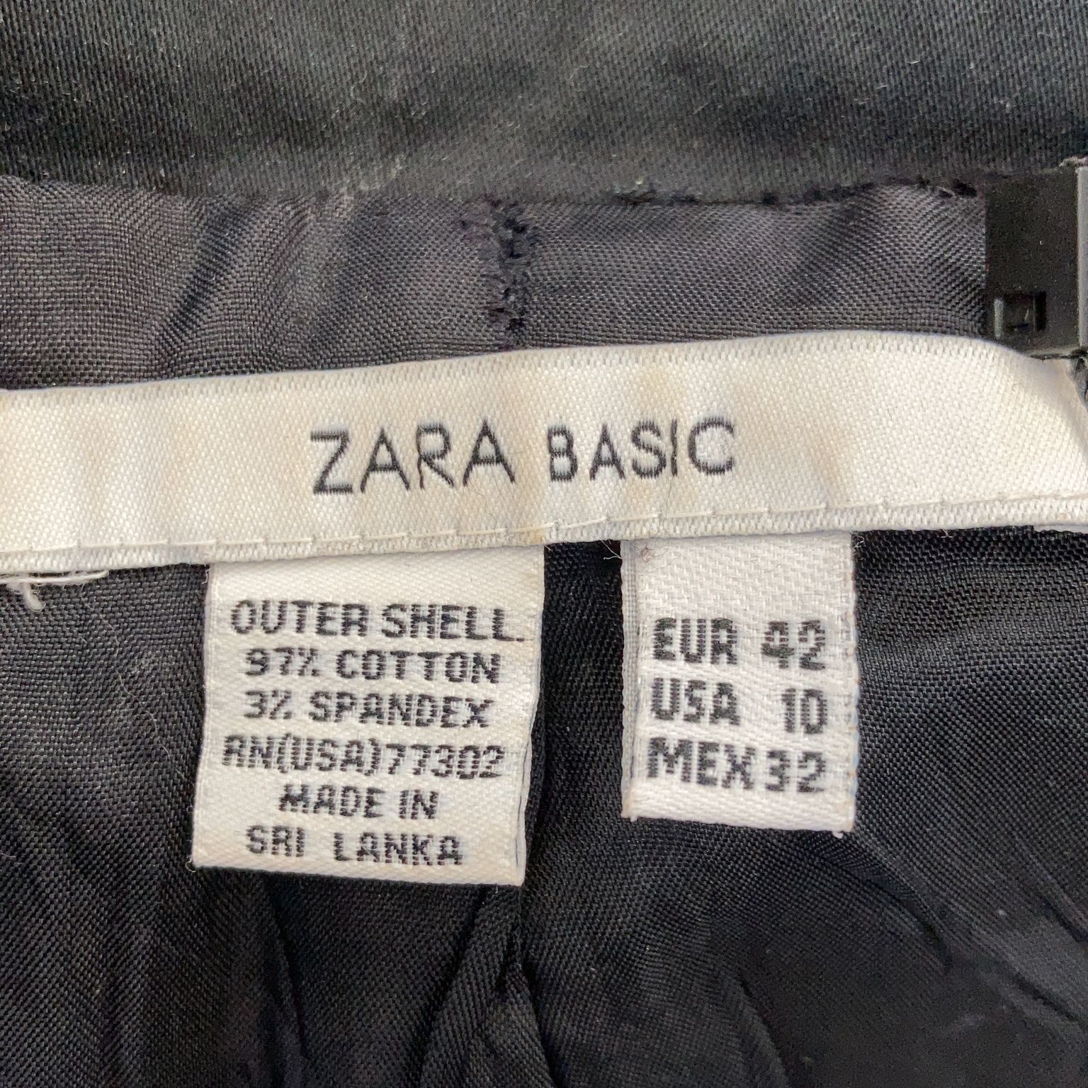 Zara Basic