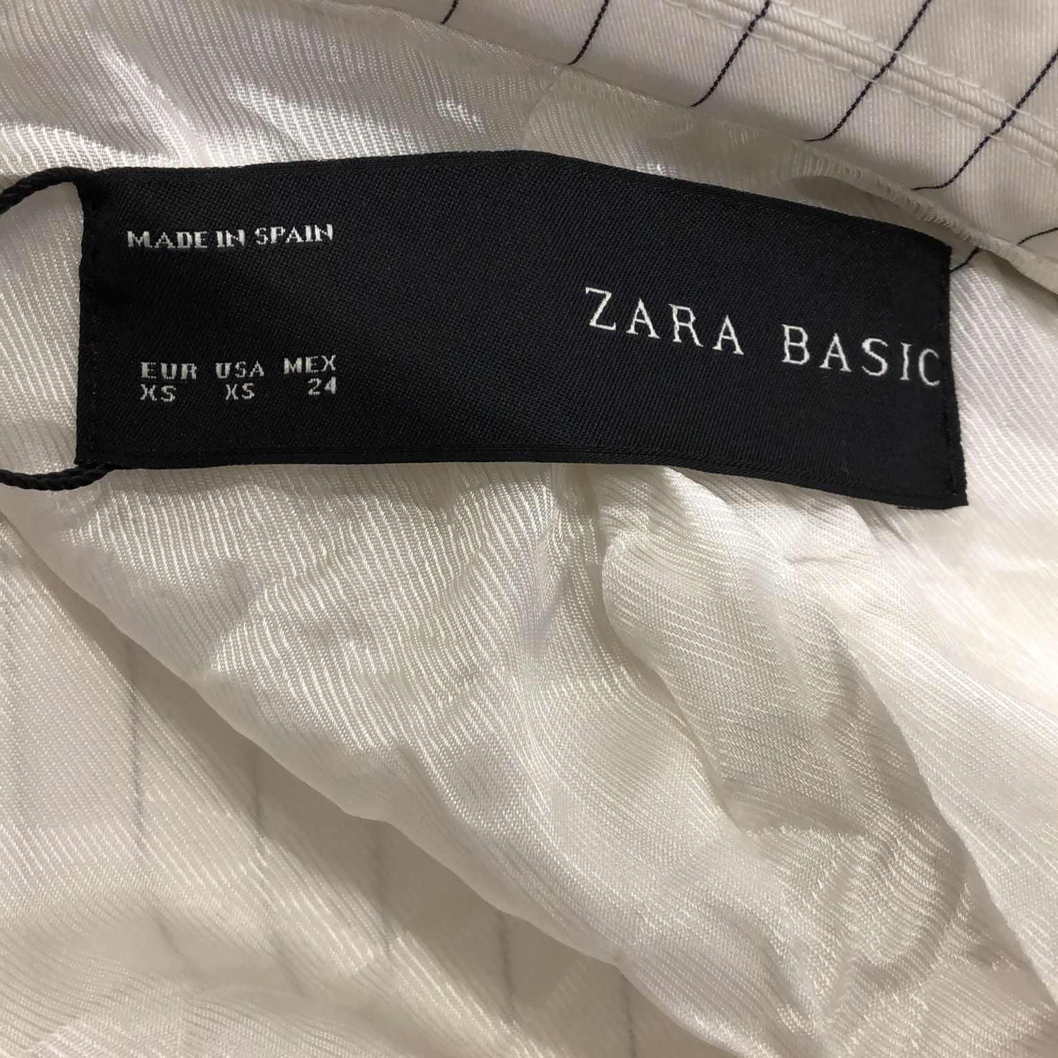 Zara Basic