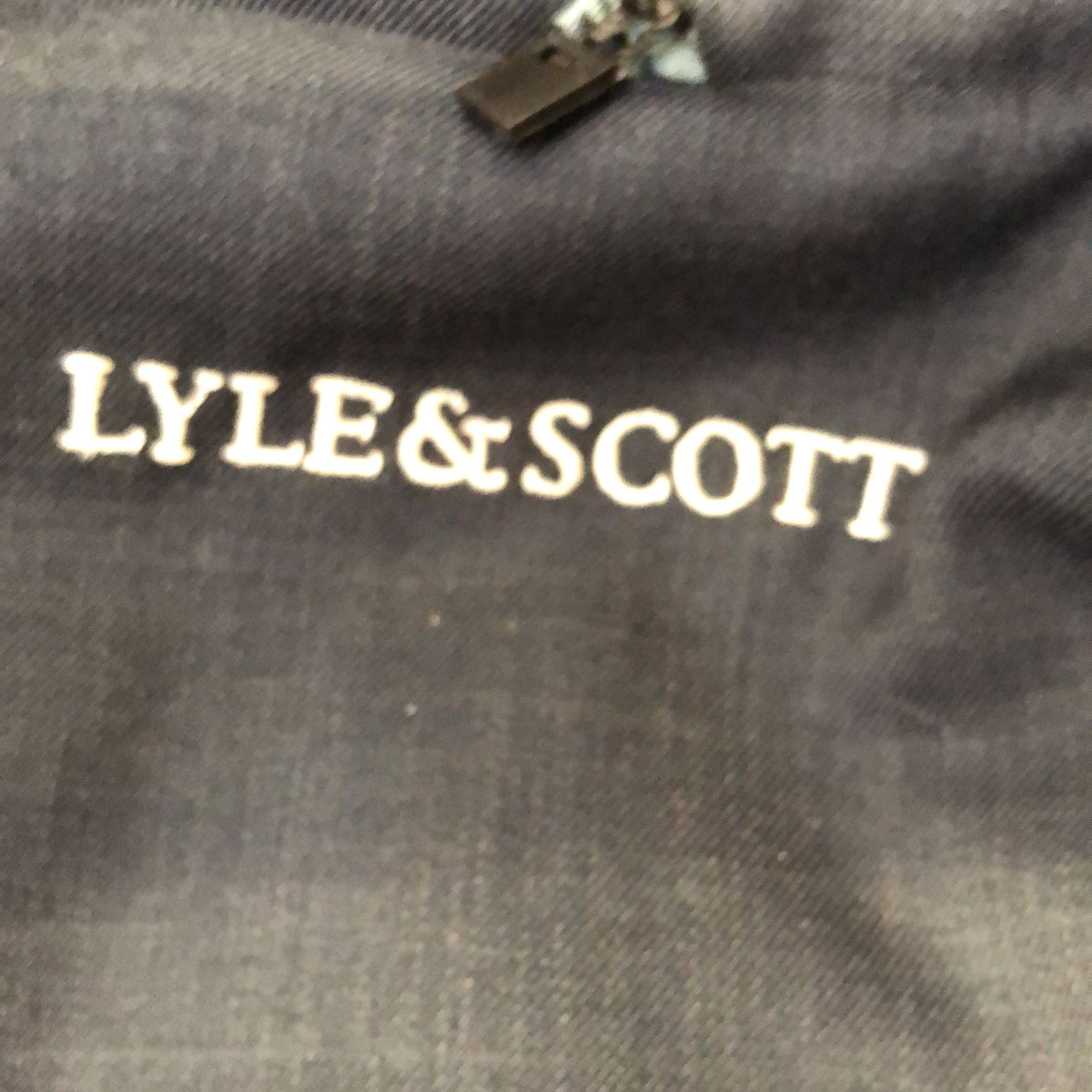 Lyle  Scott