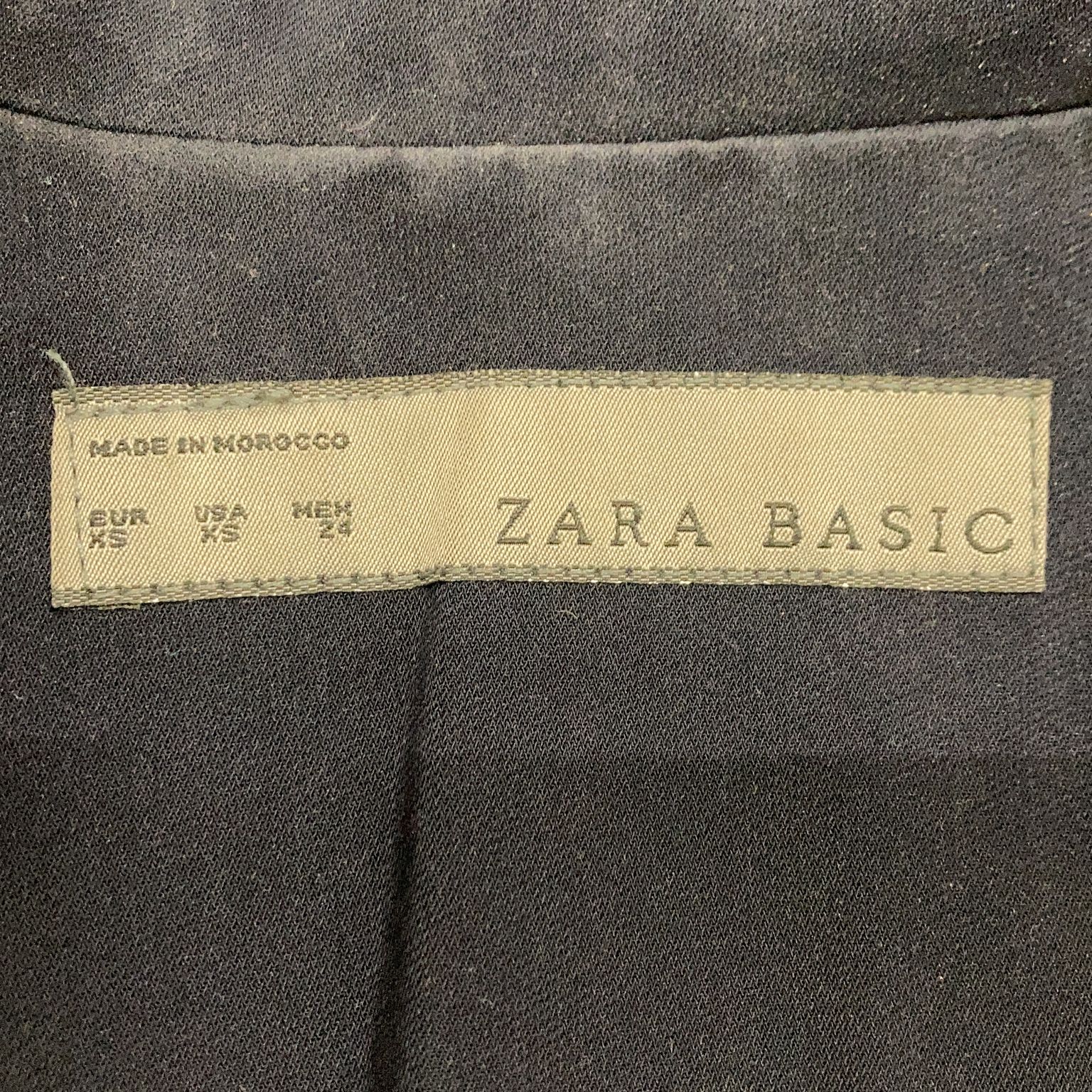 Zara Basic