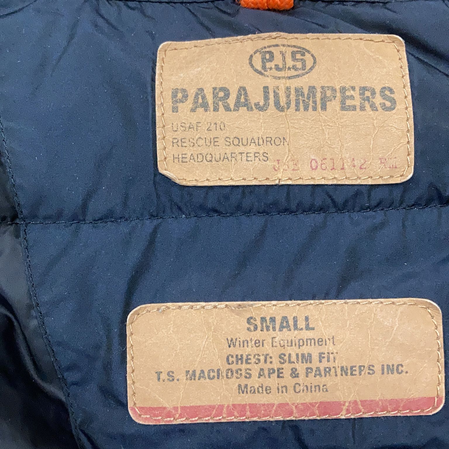 Parajumpers