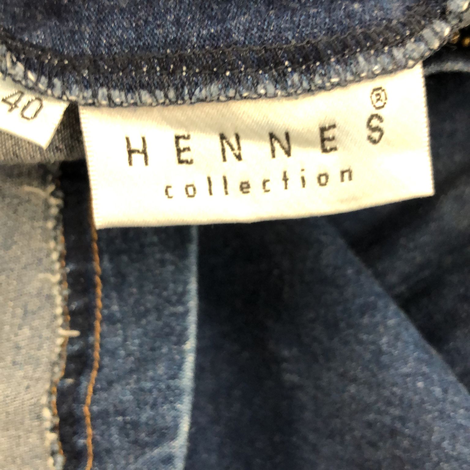 Hennes Collection