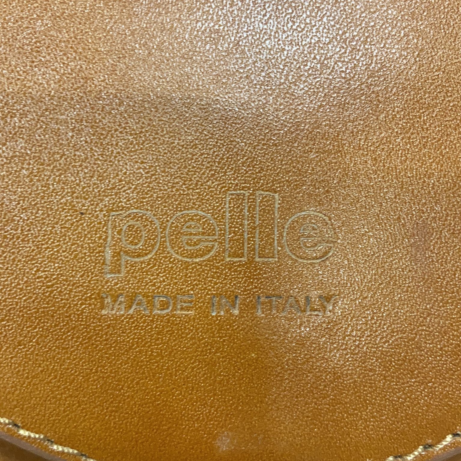 Pelle