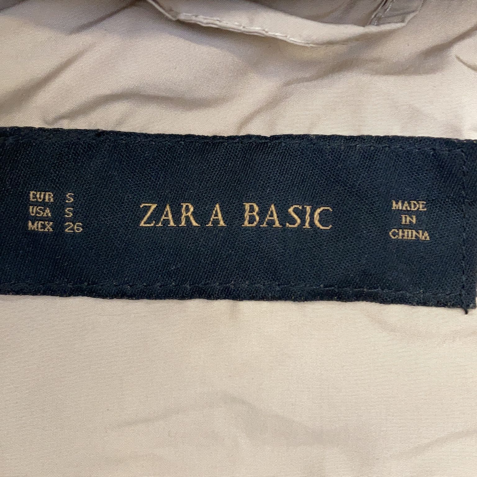 Zara Basic