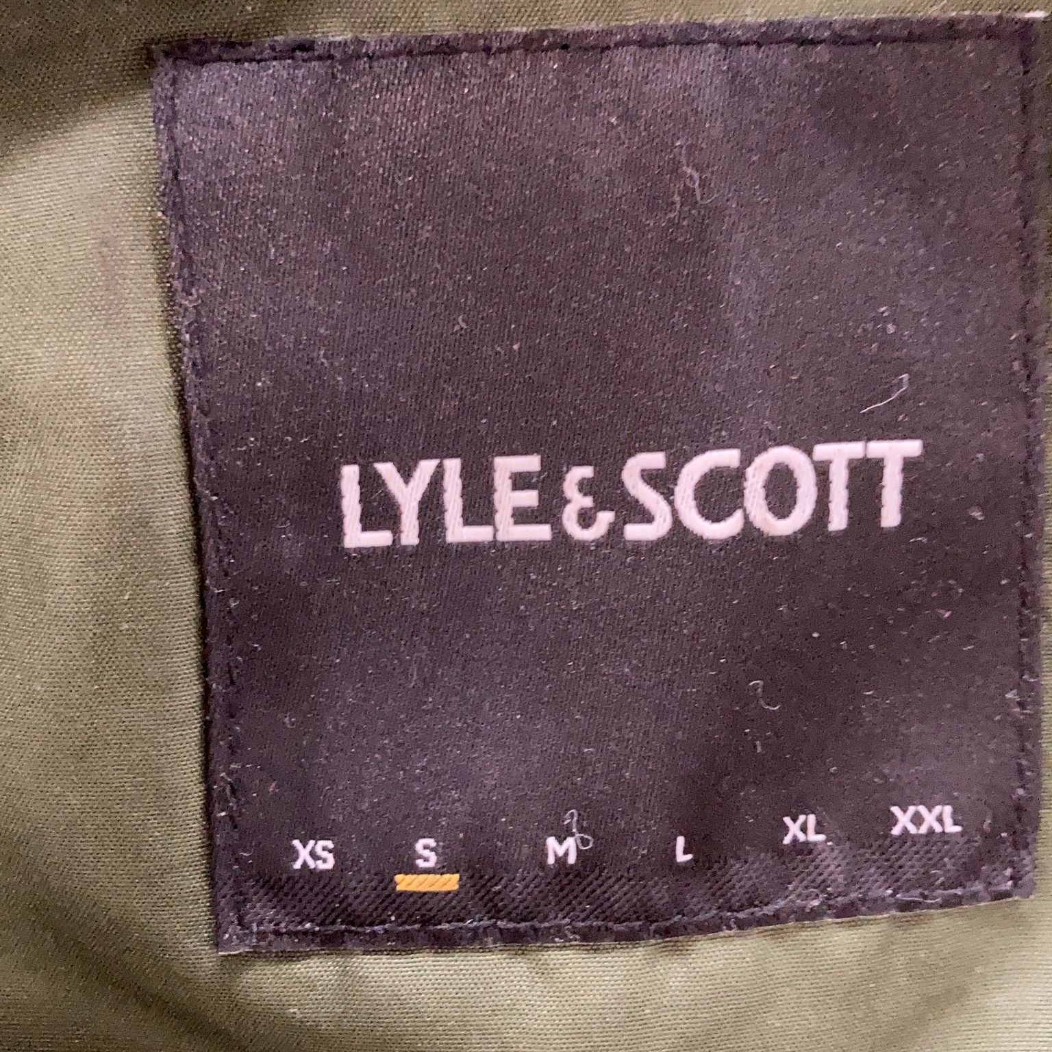 Lyle  Scott