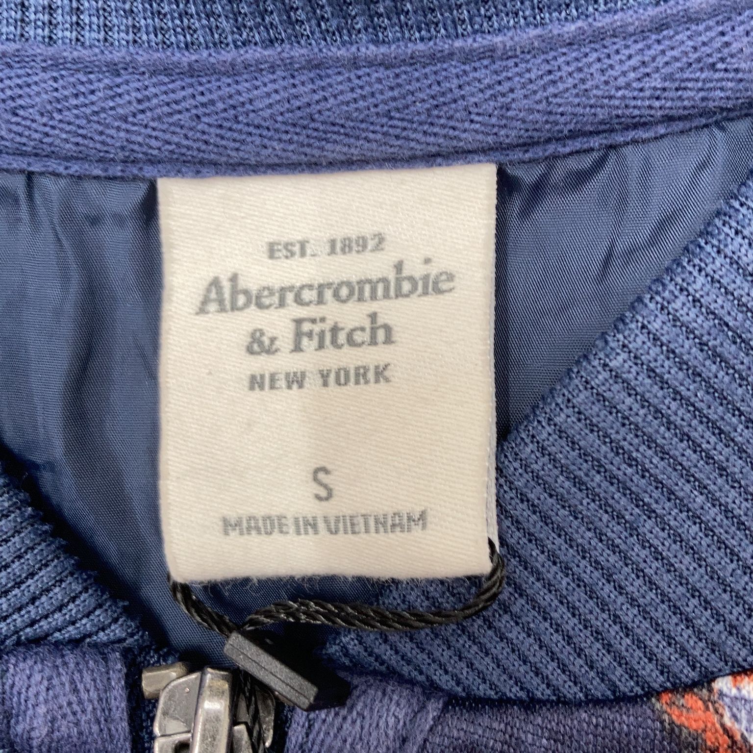 Abercrombie  Fitch