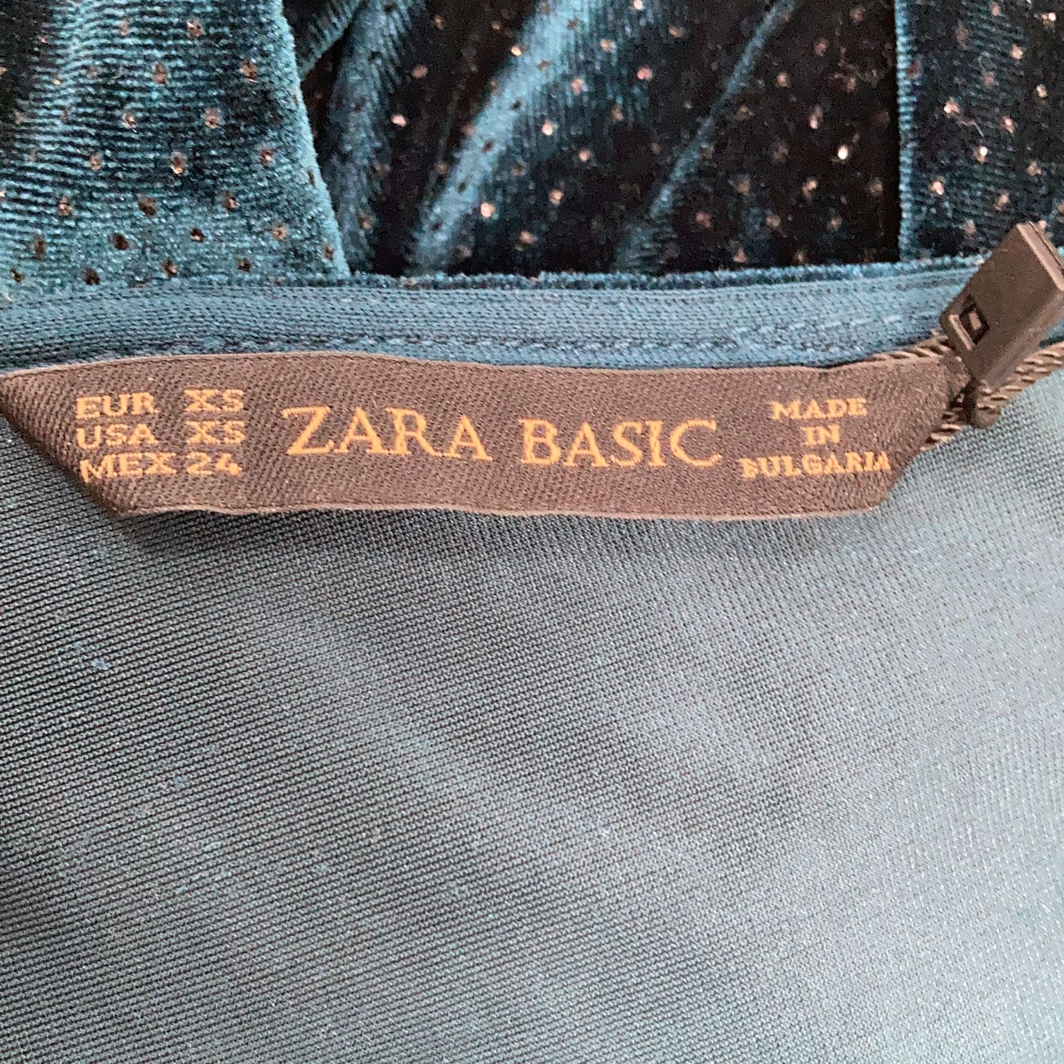 Zara Basic