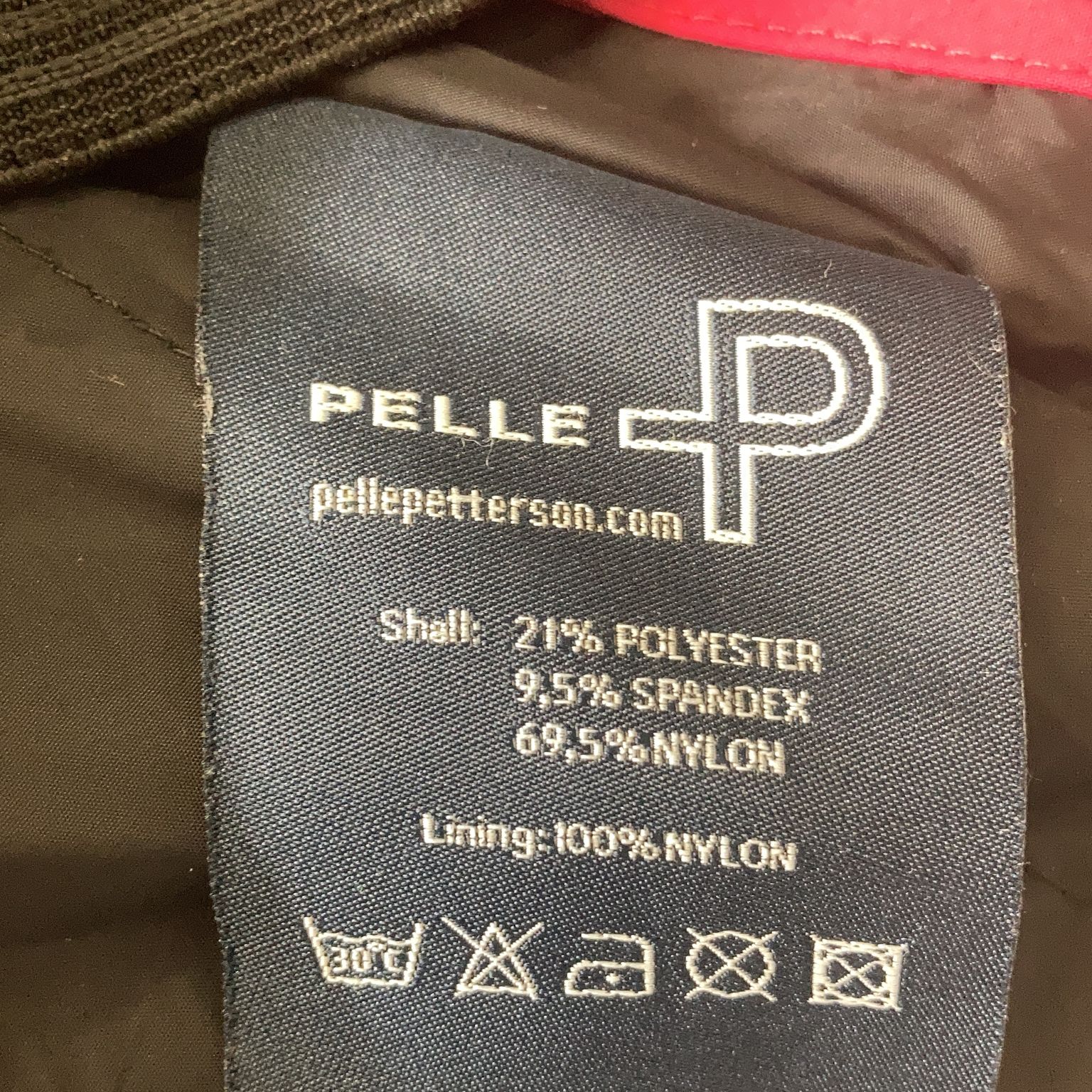 Pelle P