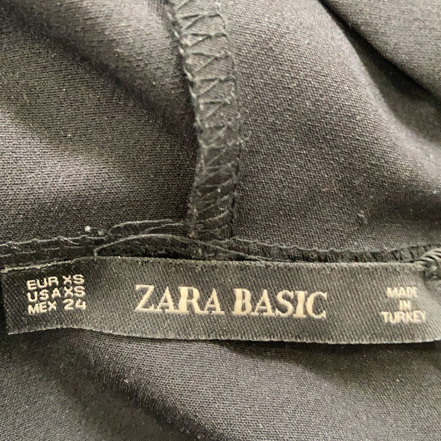 Zara Basic