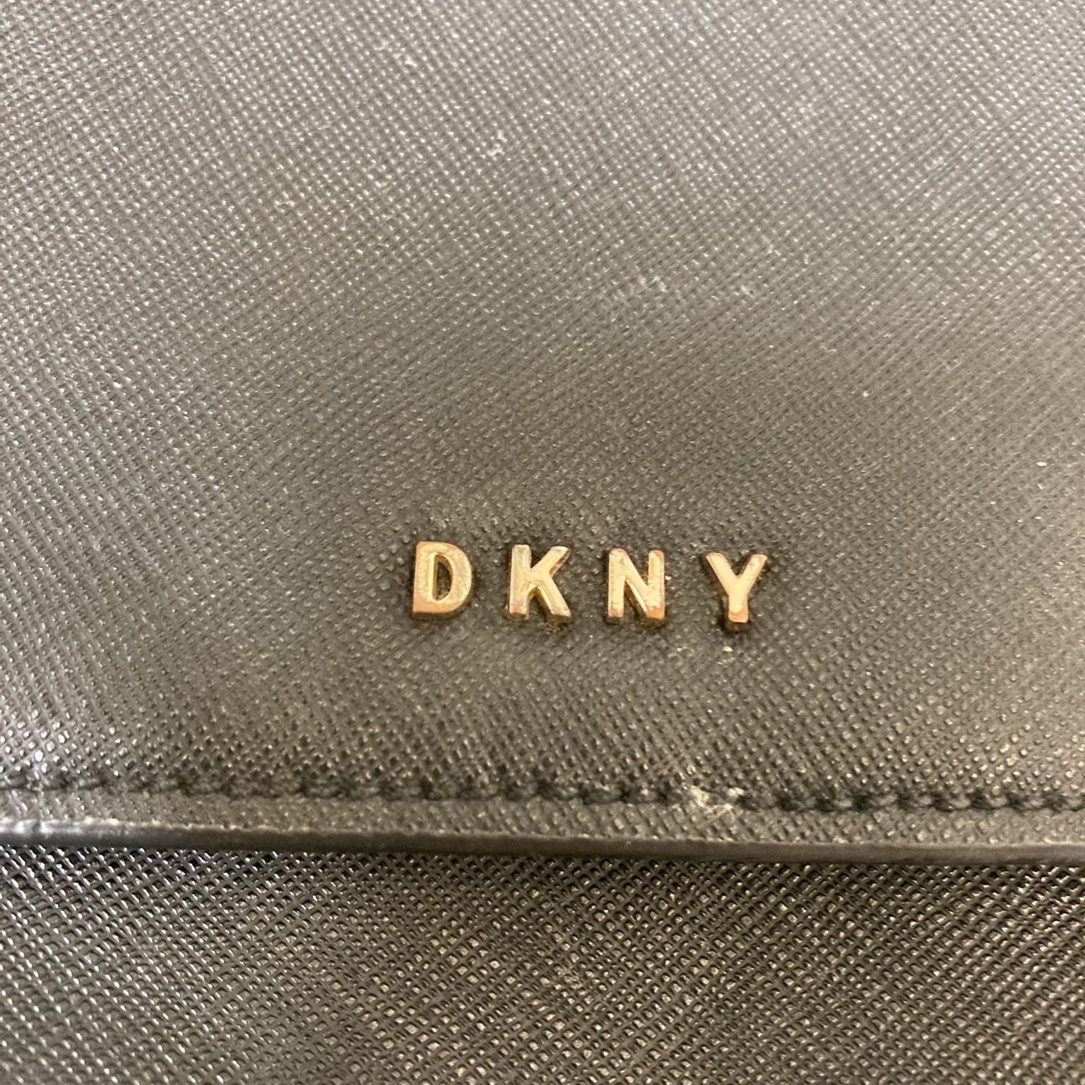 DKNY