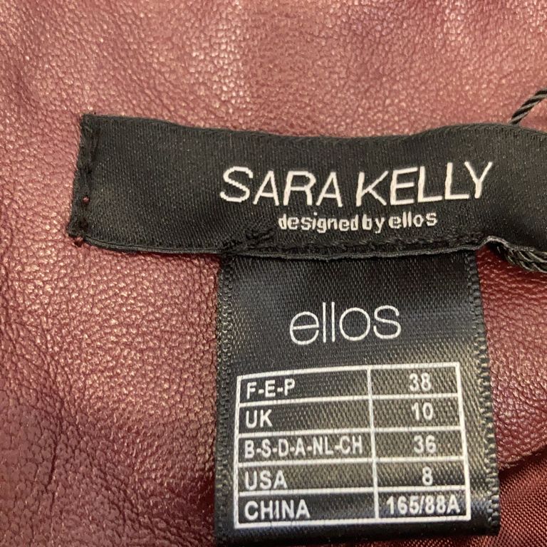 Sara Kelly by Ellos