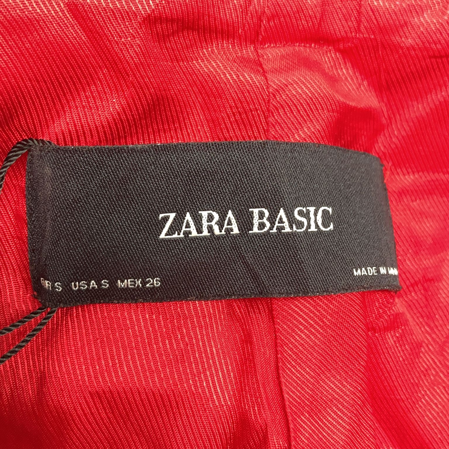 Zara Basic