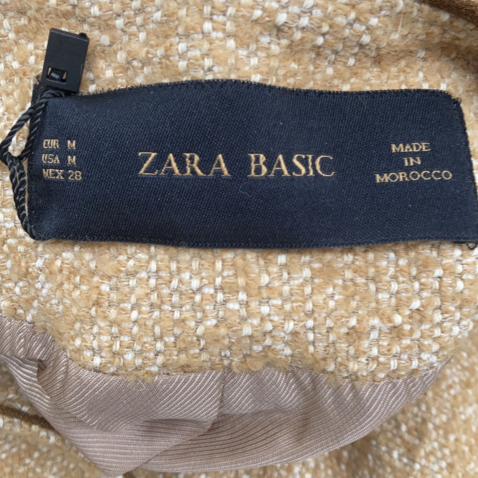 Zara Basic