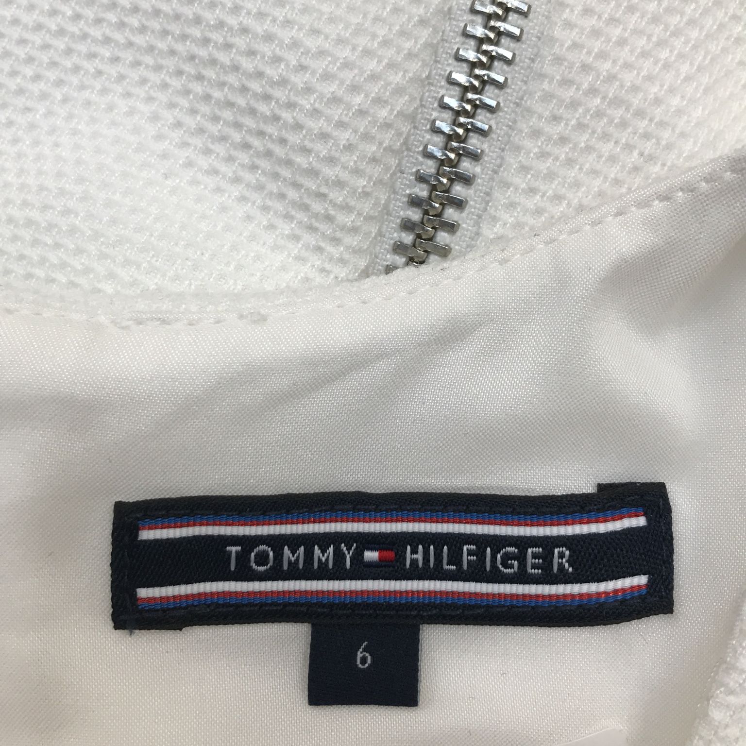 Tommy Hilfiger