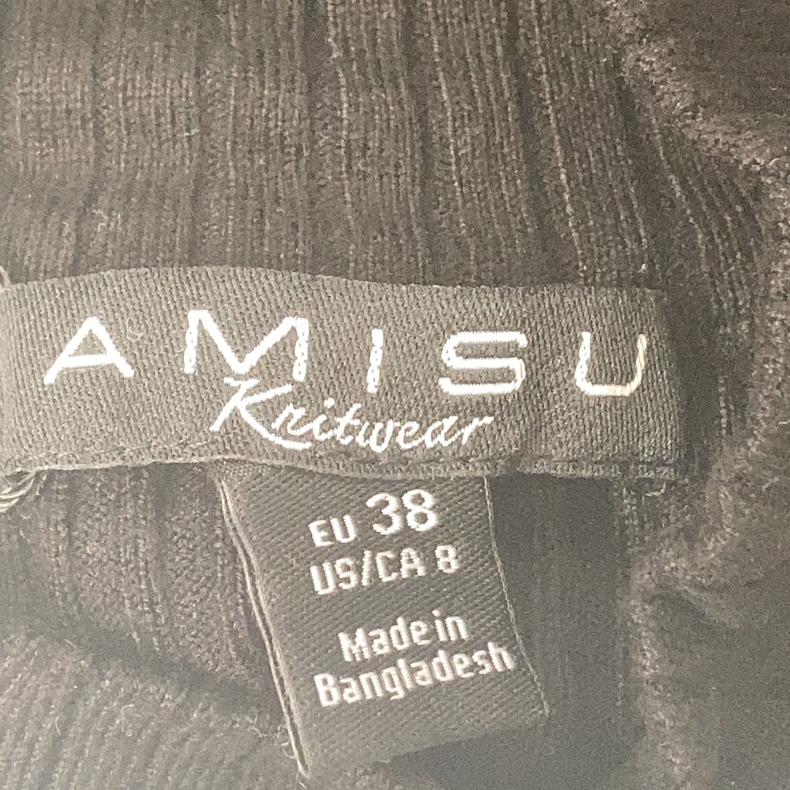 Amisu Knitwear