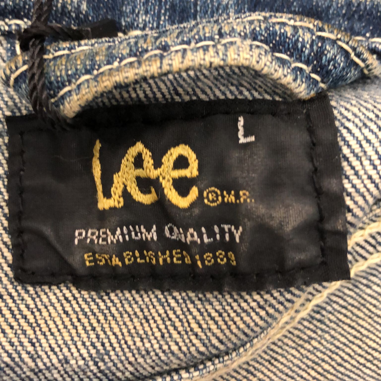 Lee